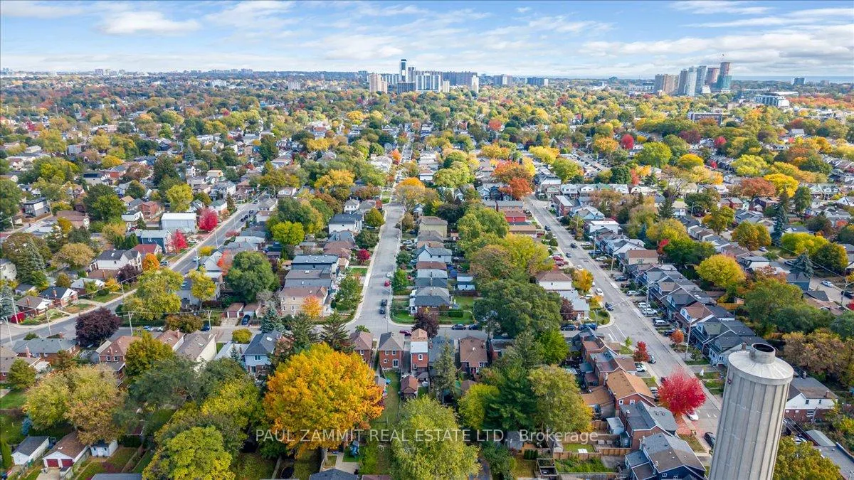 Photo 33 of 4 Binswood Avenue, Toronto, Danforth Village-East York — HOMEH