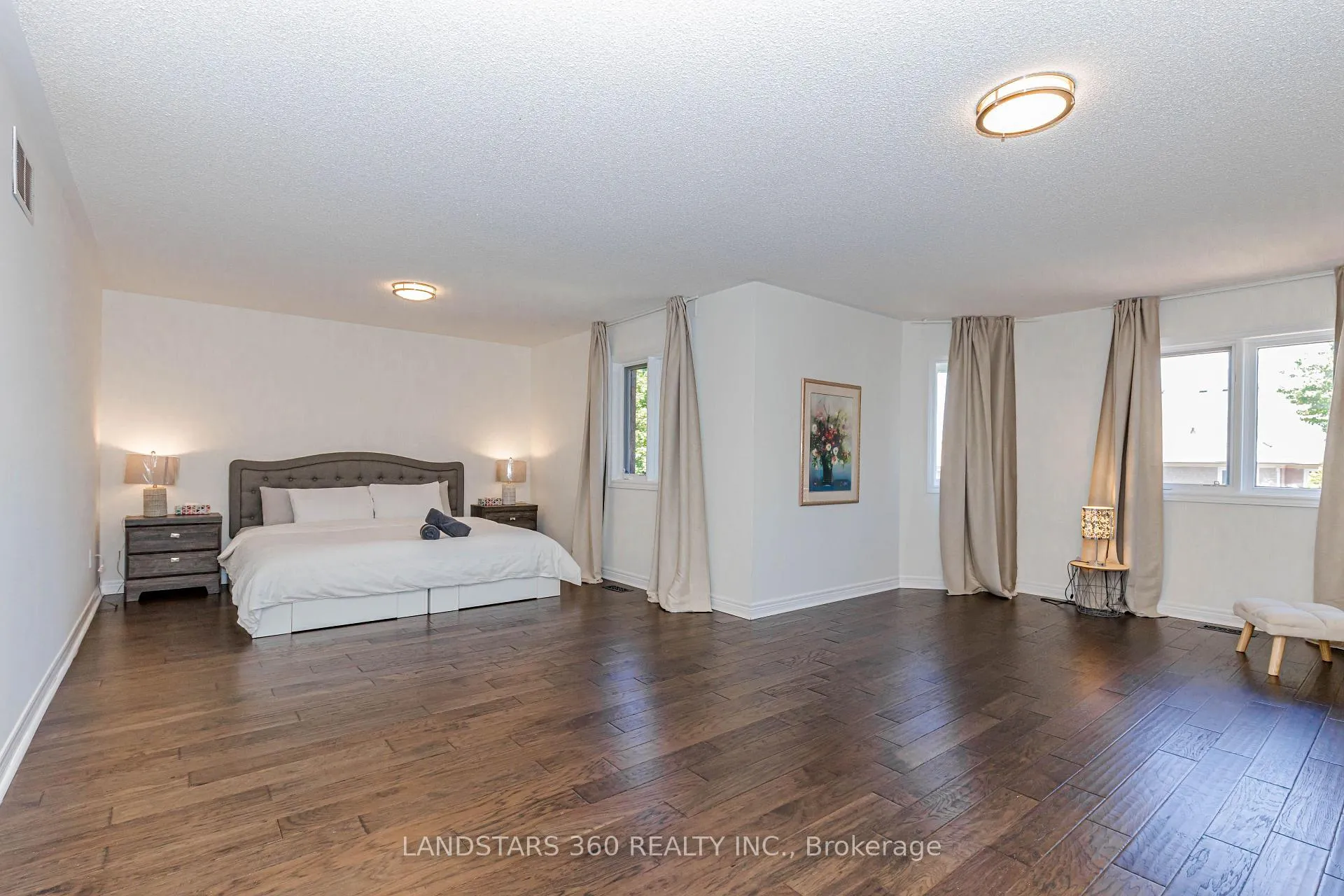 Photo 19 of 94 Sutcliffe Crescent, Markham, Cachet — HOMEH