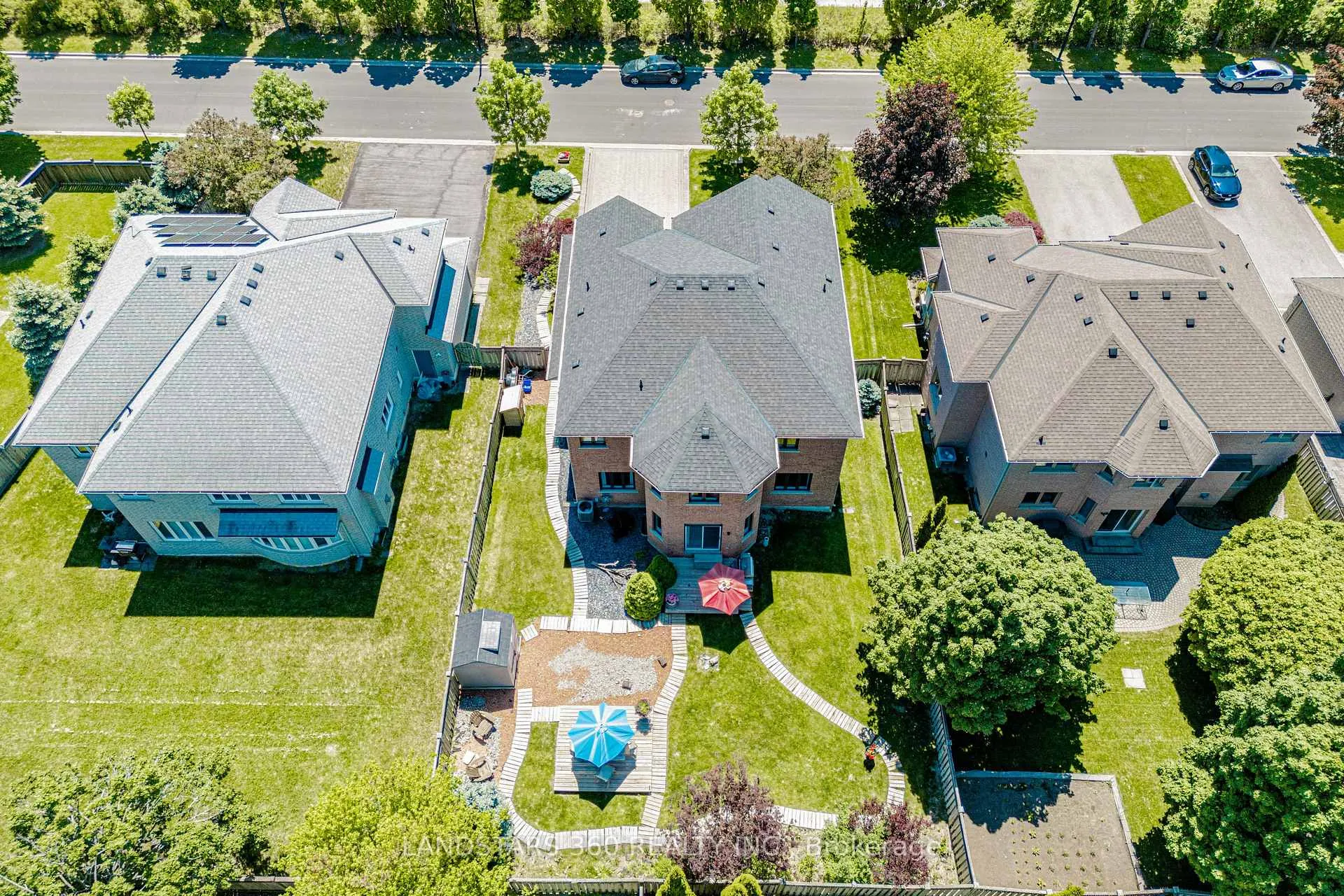 Photo 39 of 94 Sutcliffe Crescent, Markham, Cachet — HOMEH