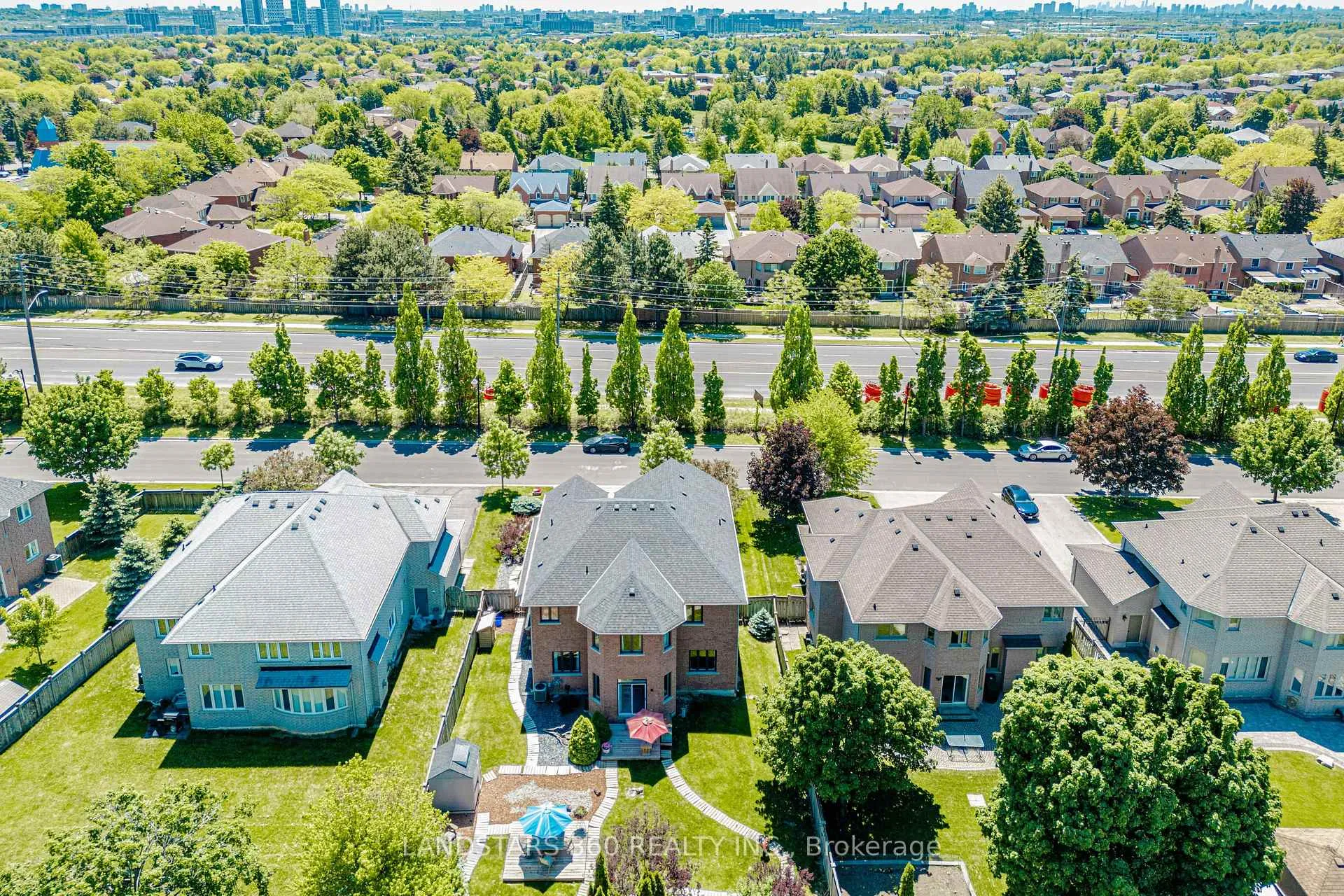 Photo 40 of 94 Sutcliffe Crescent, Markham, Cachet — HOMEH