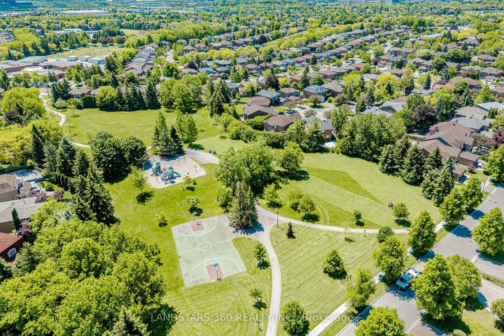 Photo 41 of 94 Sutcliffe Crescent, Markham, Cachet — HOMEH