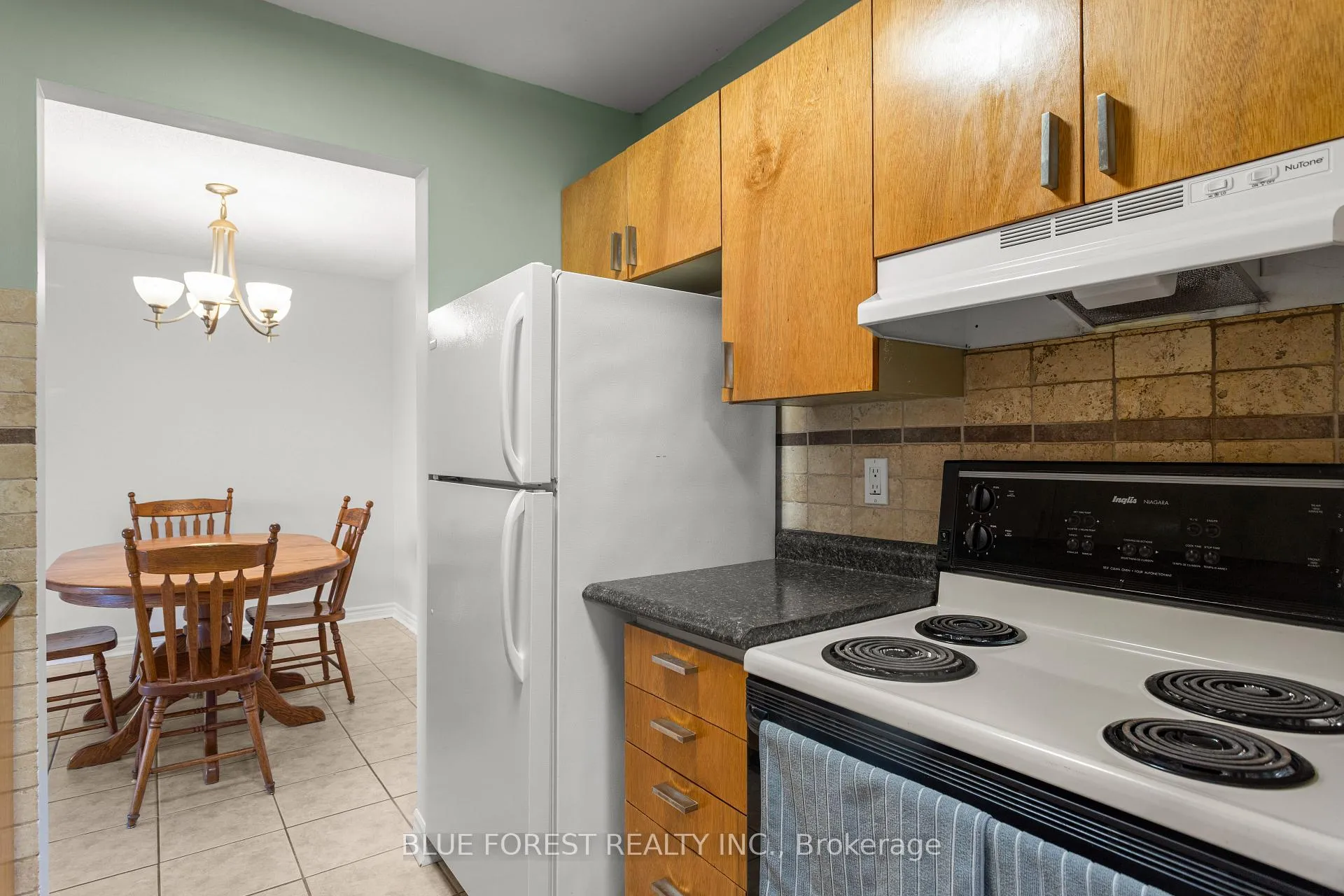 Photo 6 of Unit 55, 144 Conway Drive, London, South X — HOMEH