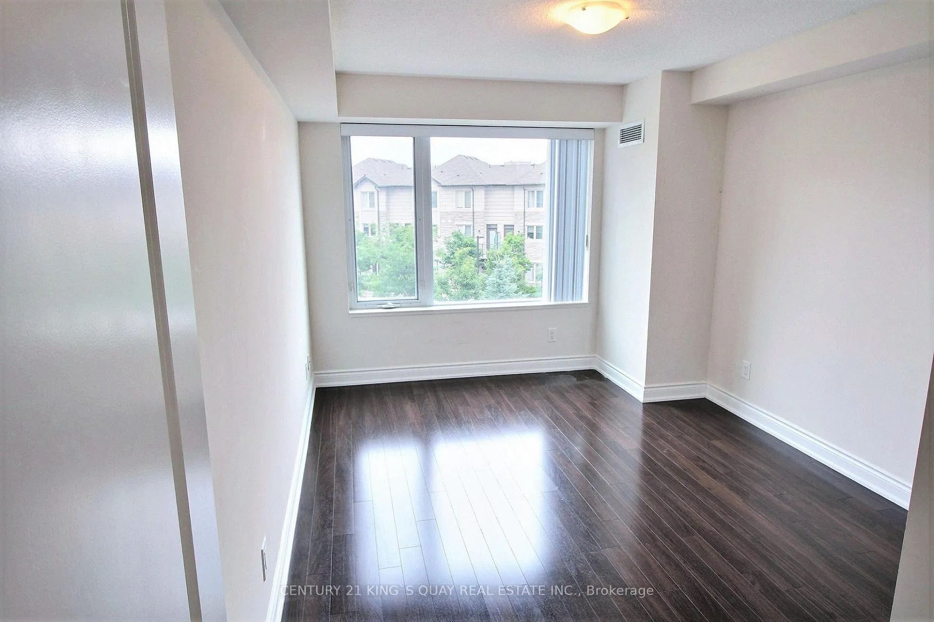 Photo 6 of Unit 306, 273 South Park Road, Markham, Commerce Valley — HOMEH