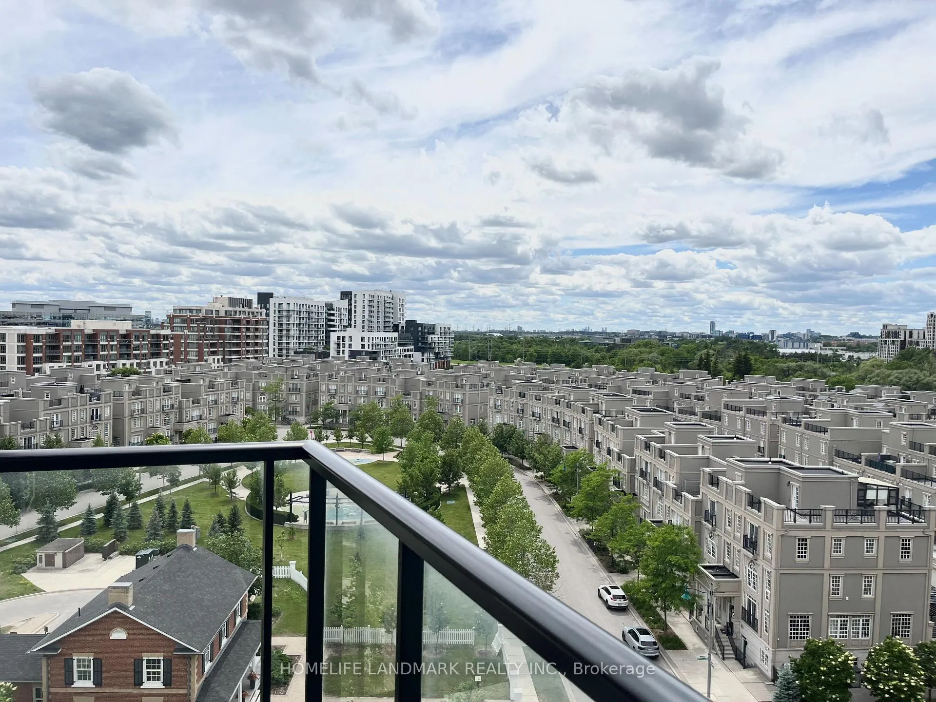 Photo 15 of Unit 905, 111 Upper Duke Crescent, Markham, Unionville — HOMEH