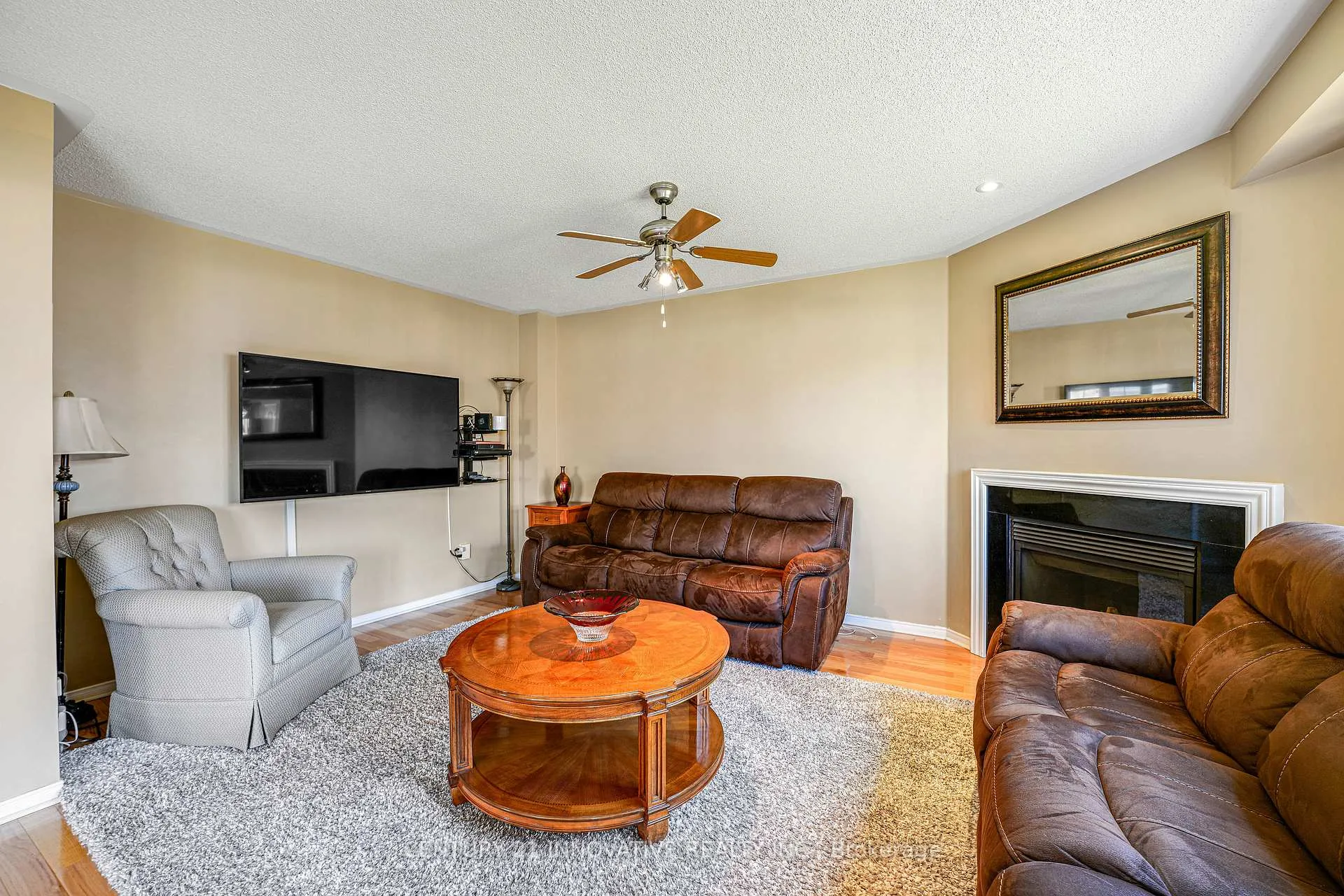 Photo 26 of 14 Middlecote Drive, Ajax, Northeast Ajax — HOMEH