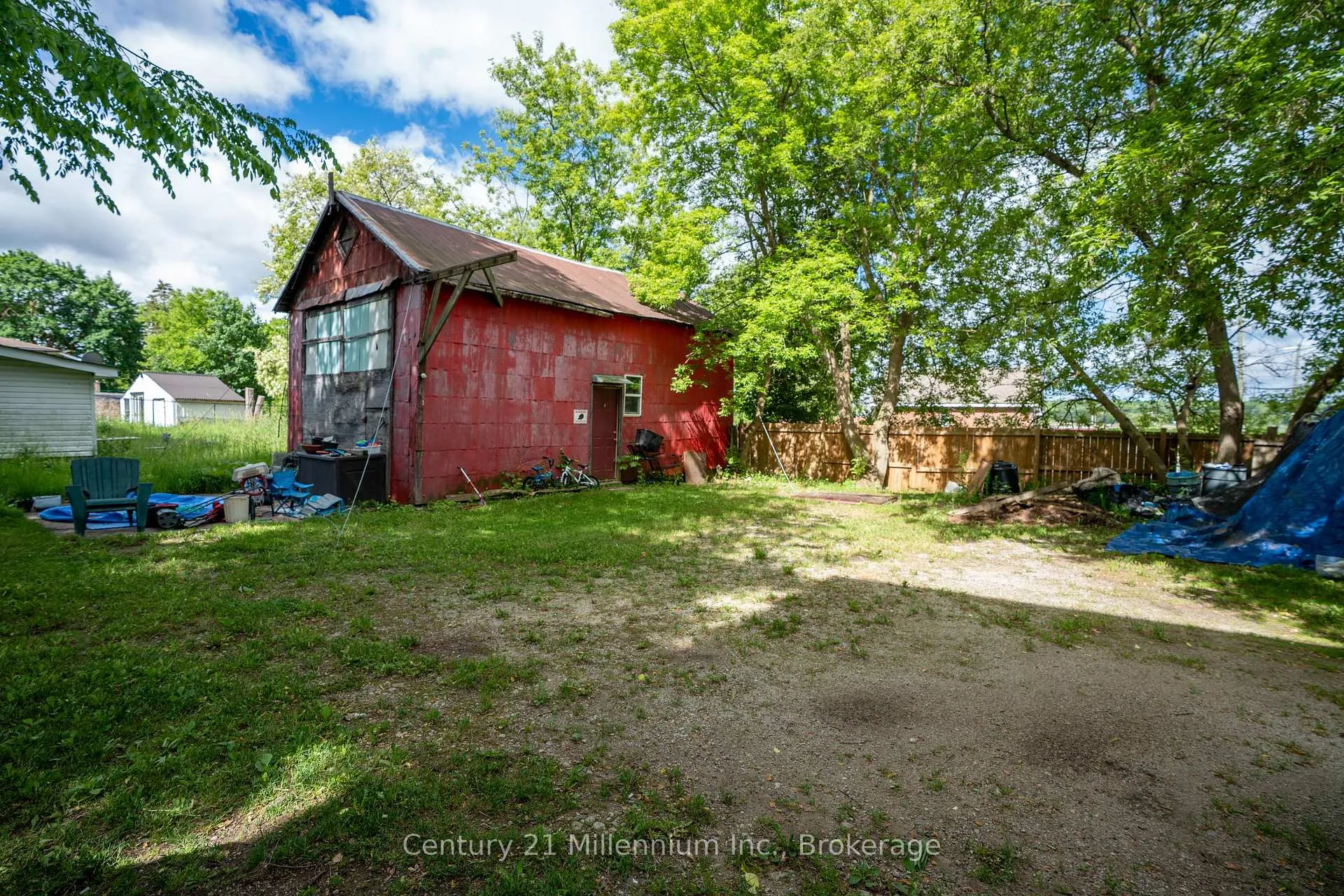 Photo 17 of 1700 3rd Avenue E, Owen Sound — HOMEH
