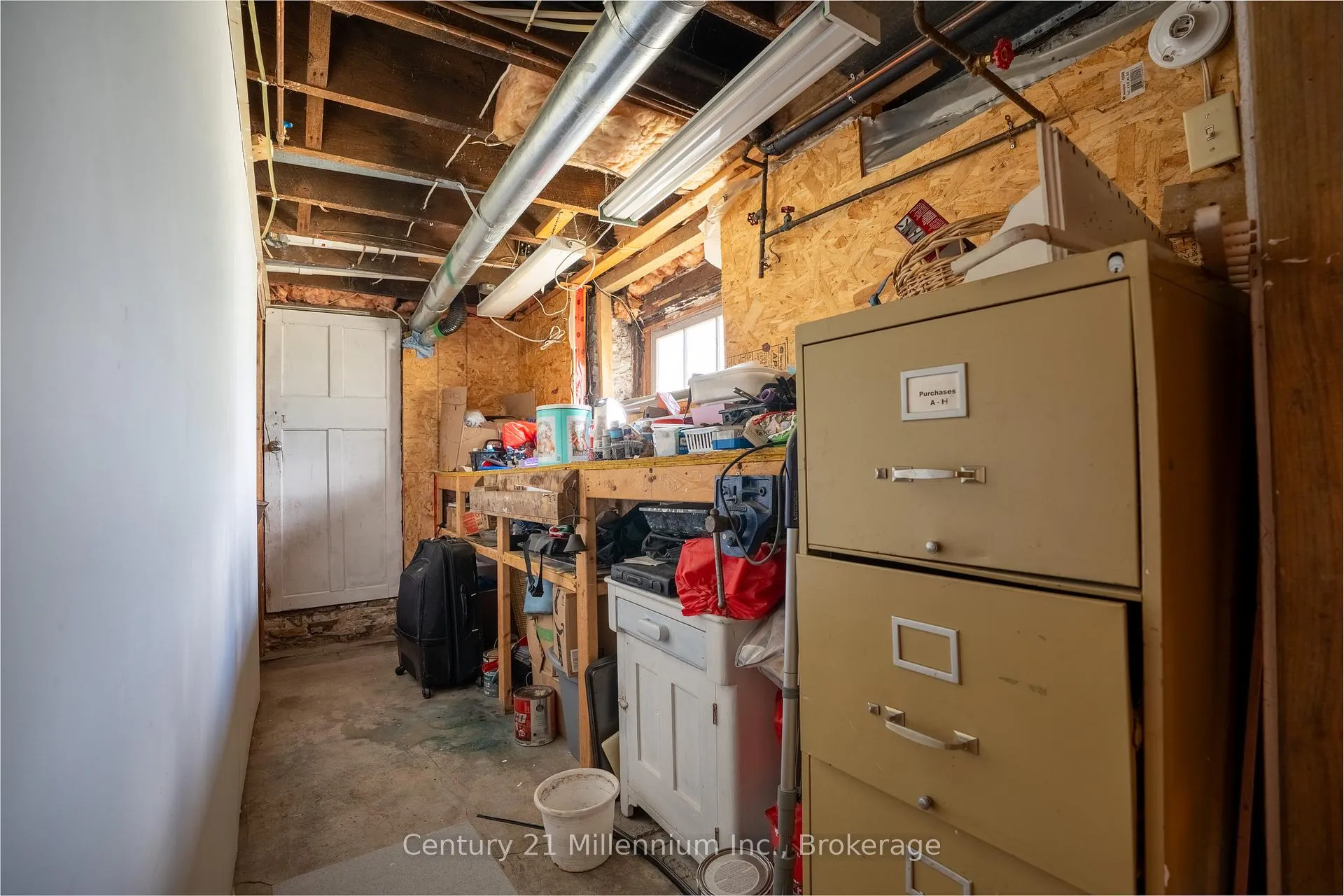 Photo 32 of 1700 3rd Avenue E, Owen Sound — HOMEH