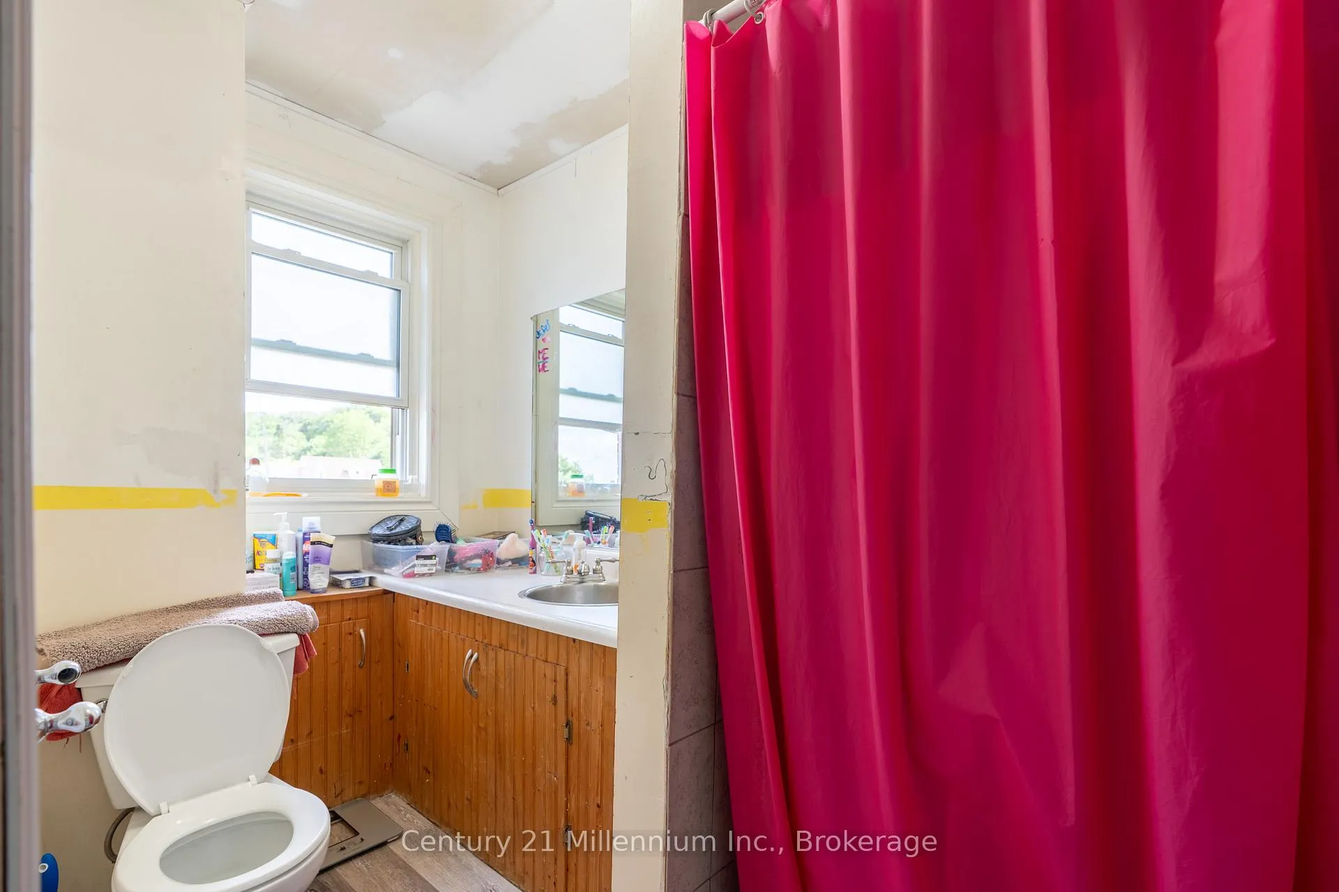 Photo 37 of 1700 3rd Avenue E, Owen Sound — HOMEH