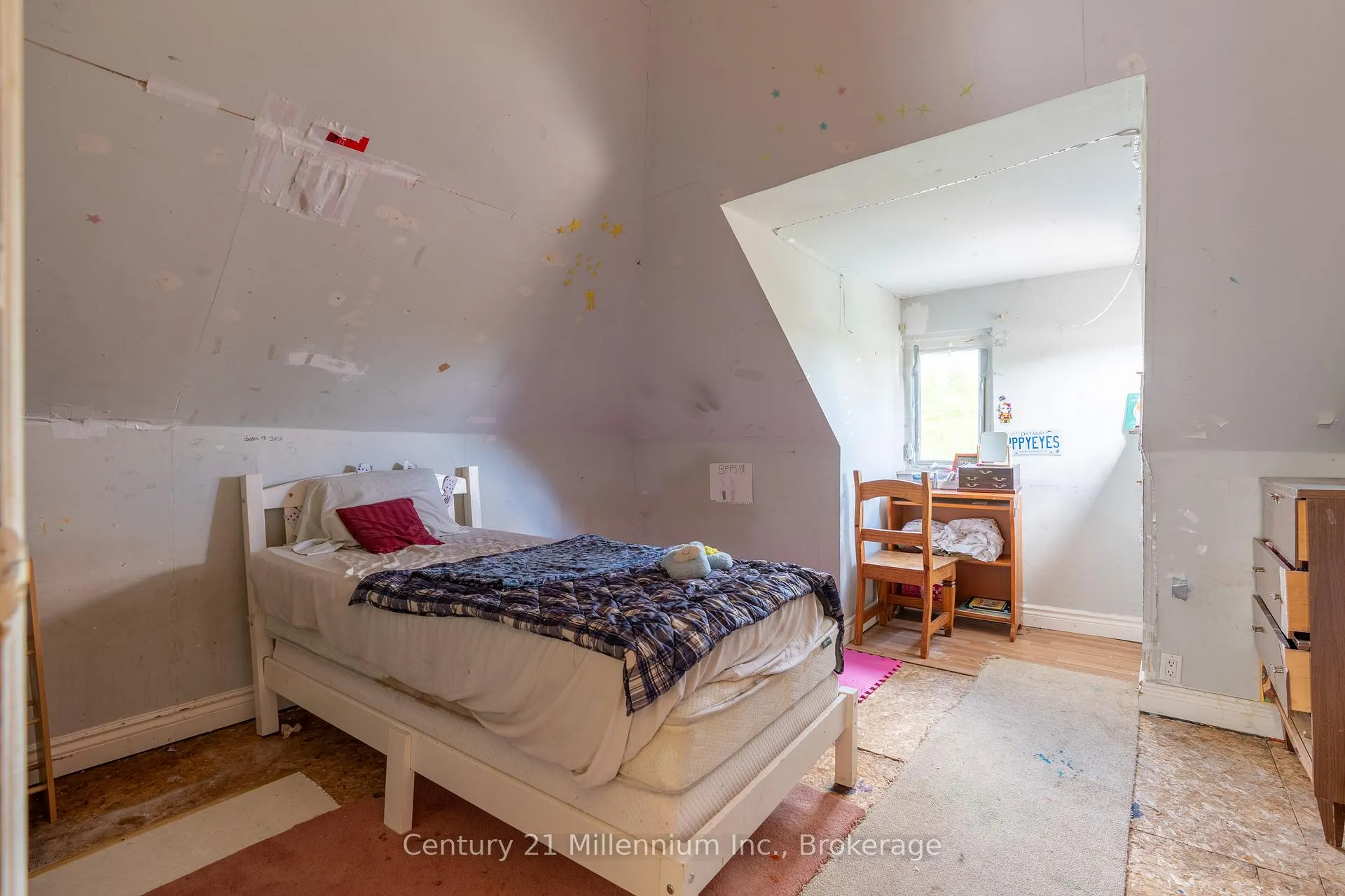 Photo 43 of 1700 3rd Avenue E, Owen Sound — HOMEH