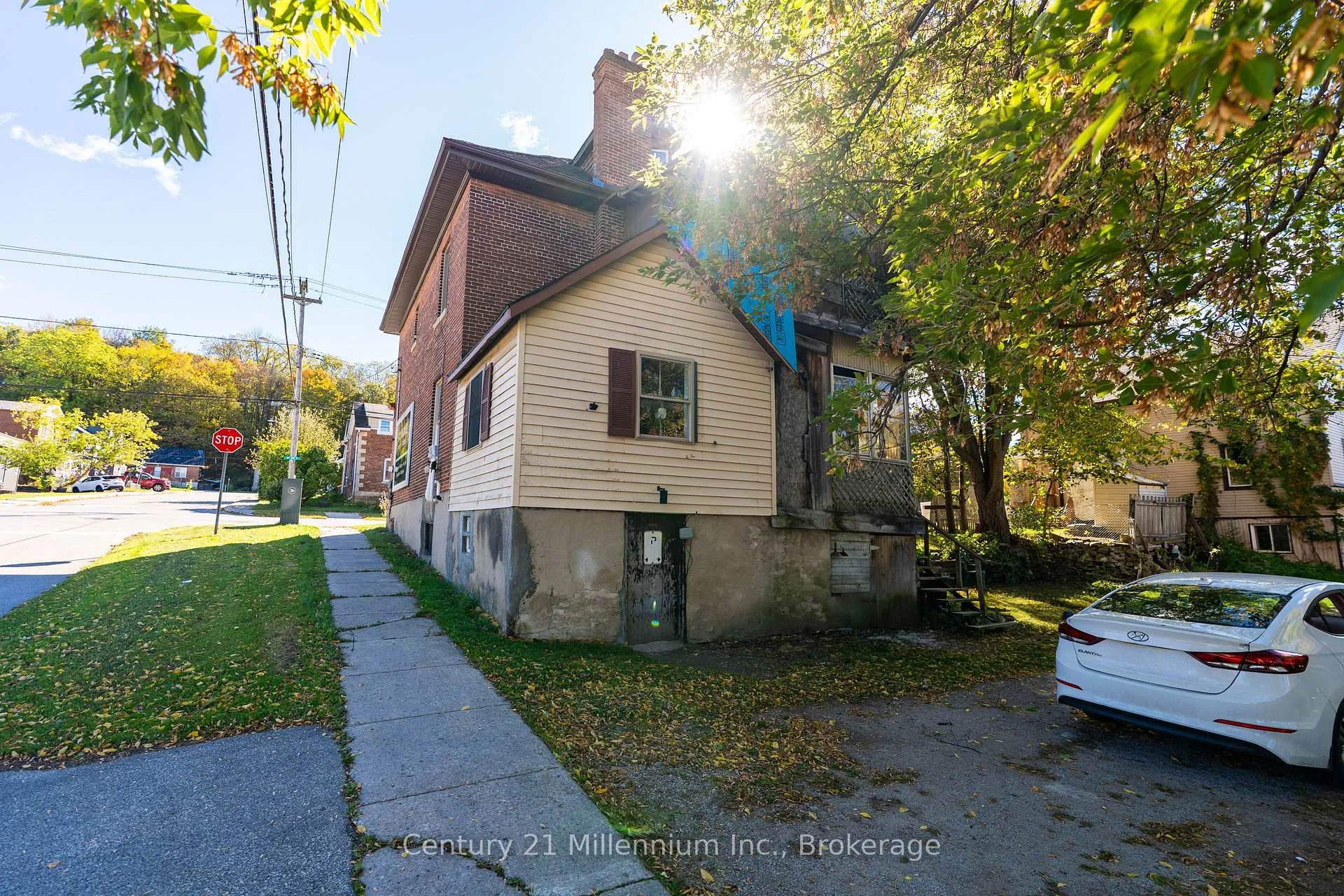 Photo 14 of 1700 3rd Avenue E, Owen Sound — HOMEH