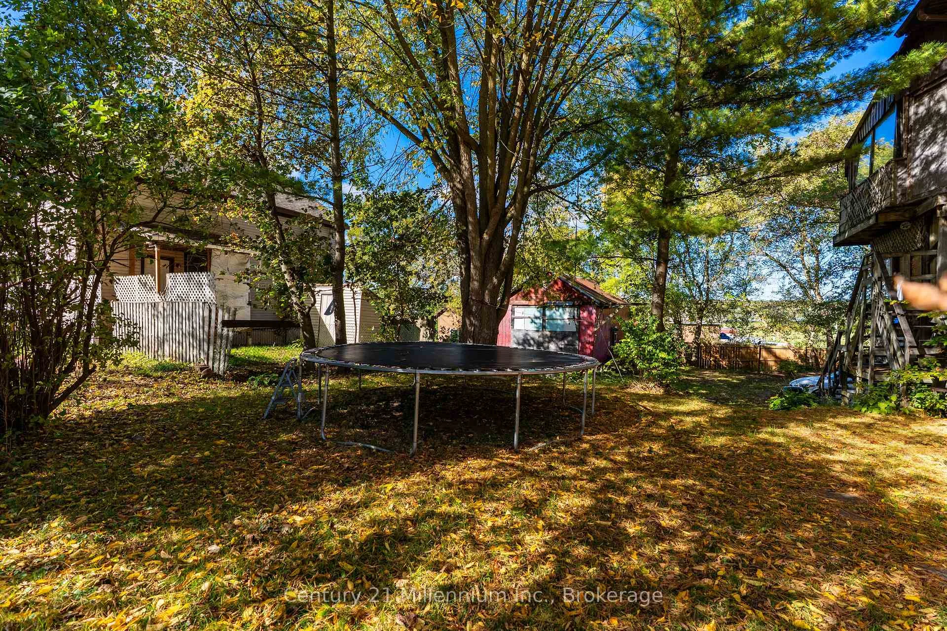 Photo 19 of 1700 3rd Avenue E, Owen Sound — HOMEH