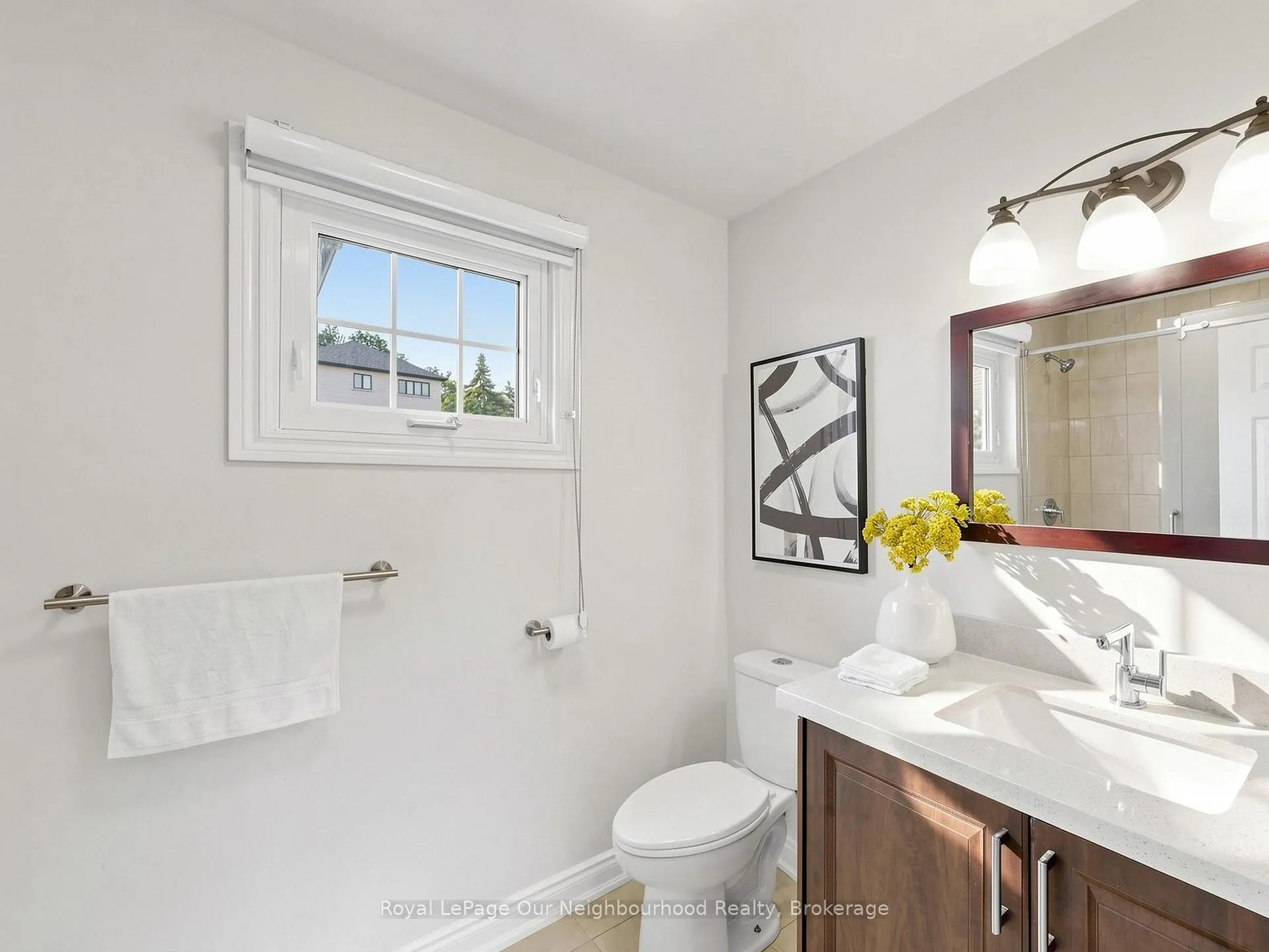 Photo 17 of 660 Dunn Crescent, Pickering, Rosebank — HOMEH