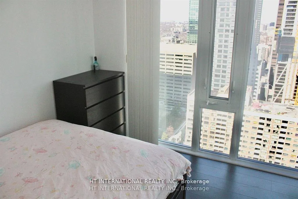 Photo 7 of Unit 3308, 75 St Nicholas Street, Toronto, Bay Street Corridor — HOMEH