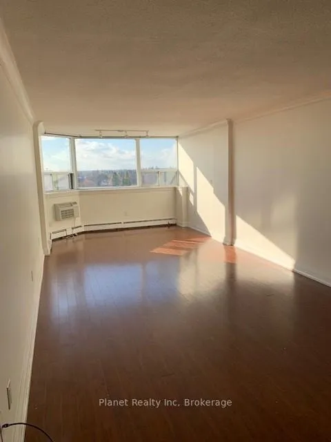 Photo 10 of Unit 902, 55 Yarmouth Street, Guelph, Downtown — HOMEH