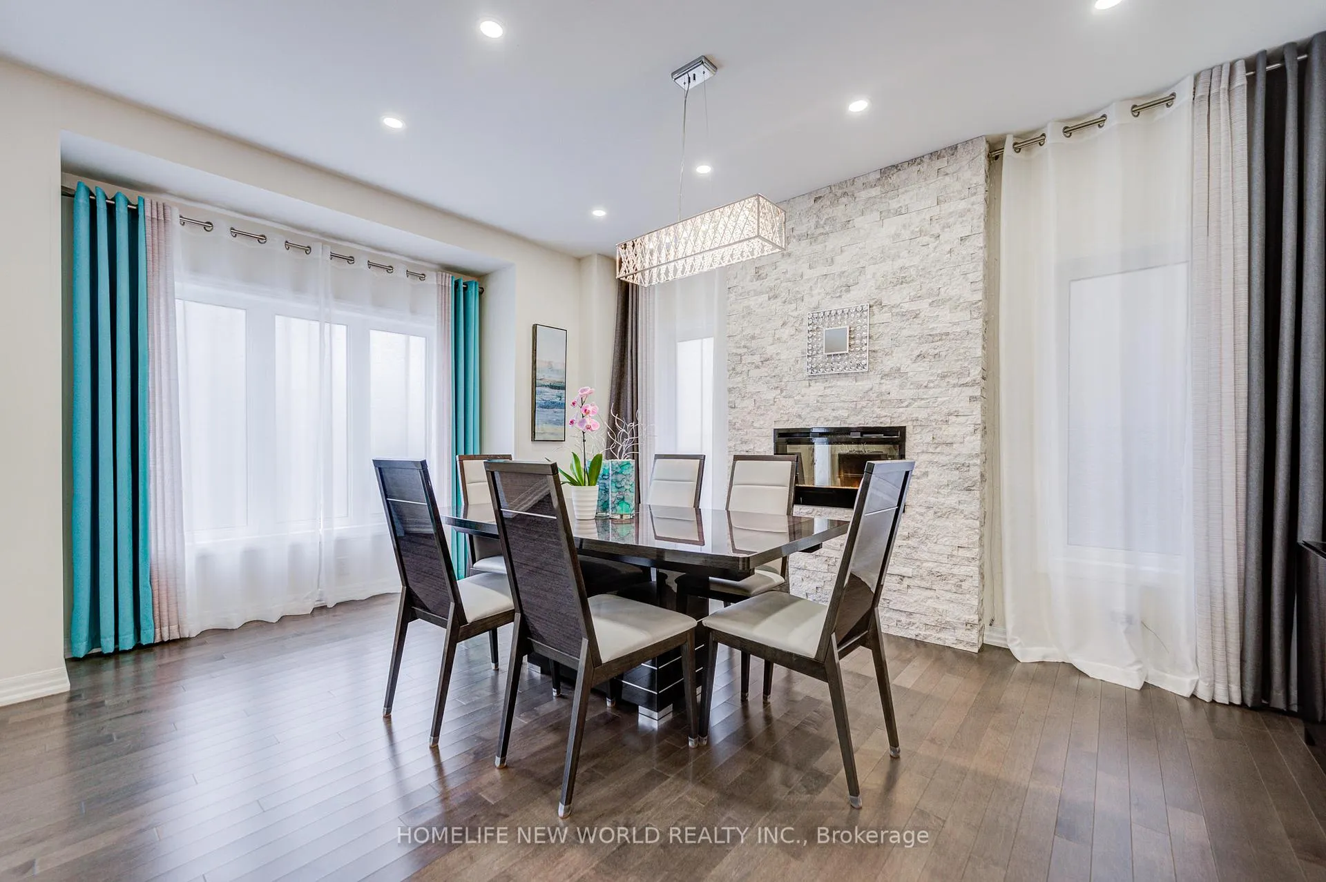 Photo 20 of 74 Tango Crescent, Newmarket, Woodland Hill — HOMEH