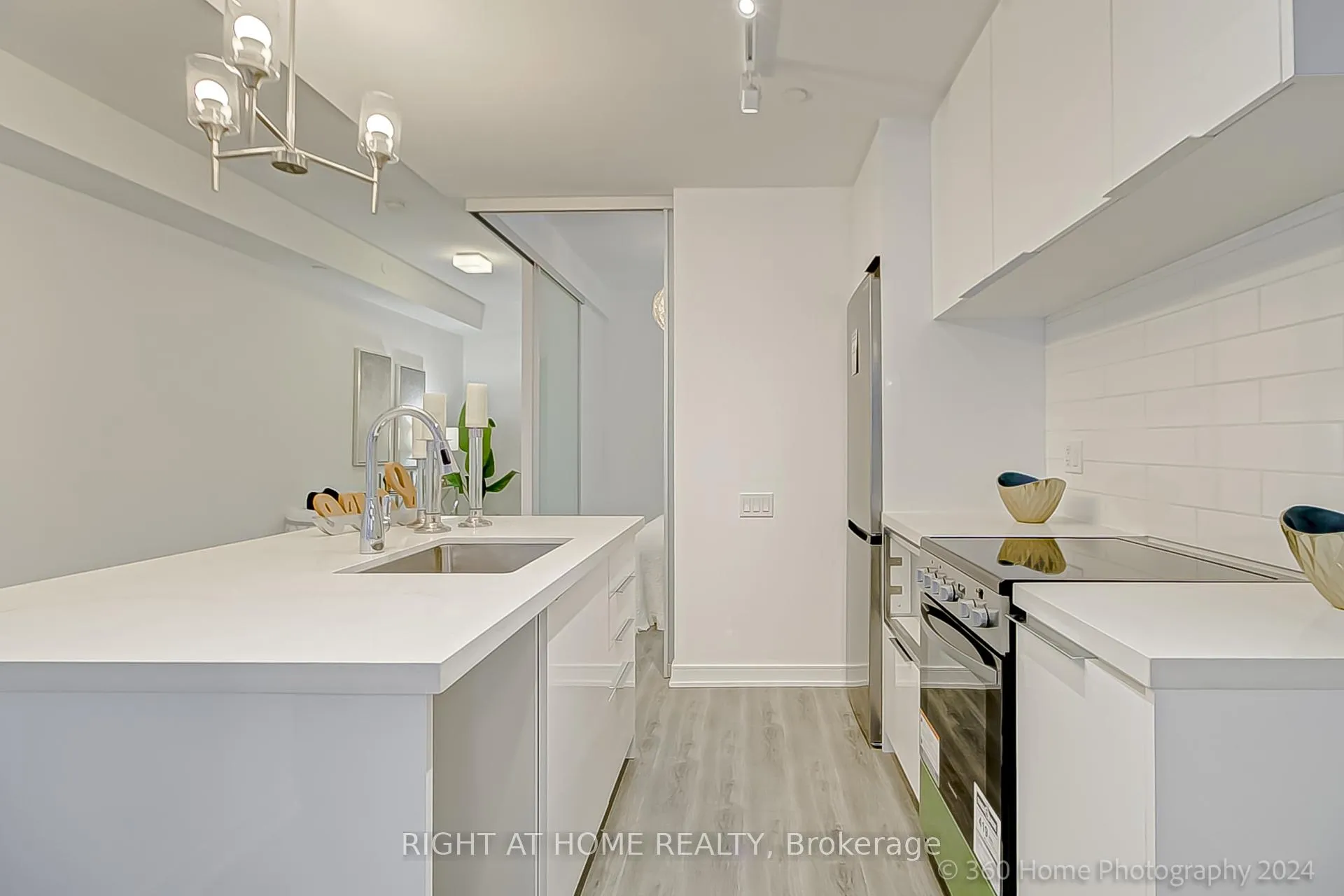 Photo 10 of Unit 203, 57 St. Joseph Street, Toronto, Bay Street Corridor — HOMEH