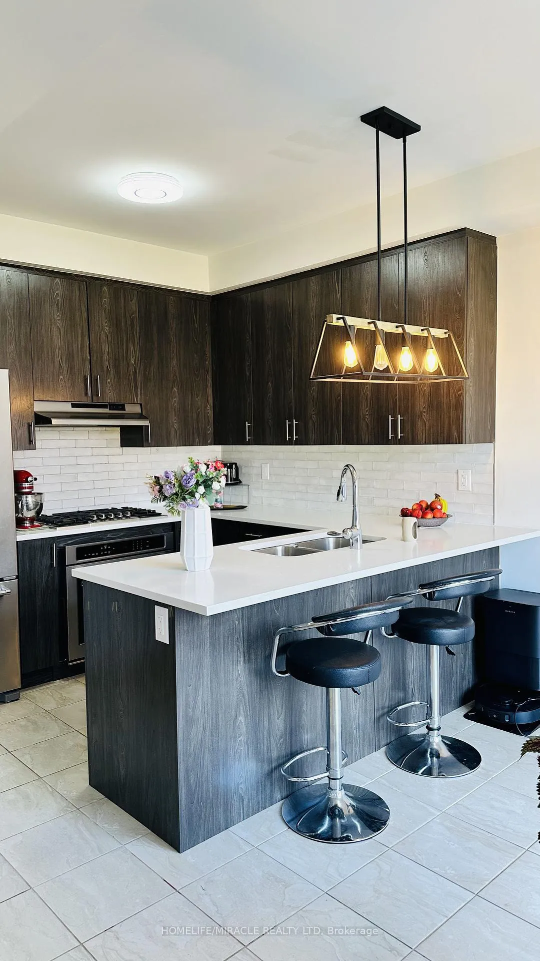 Photo 6 of 5 Hardman Lane, Ajax, Northwest Ajax — HOMEH