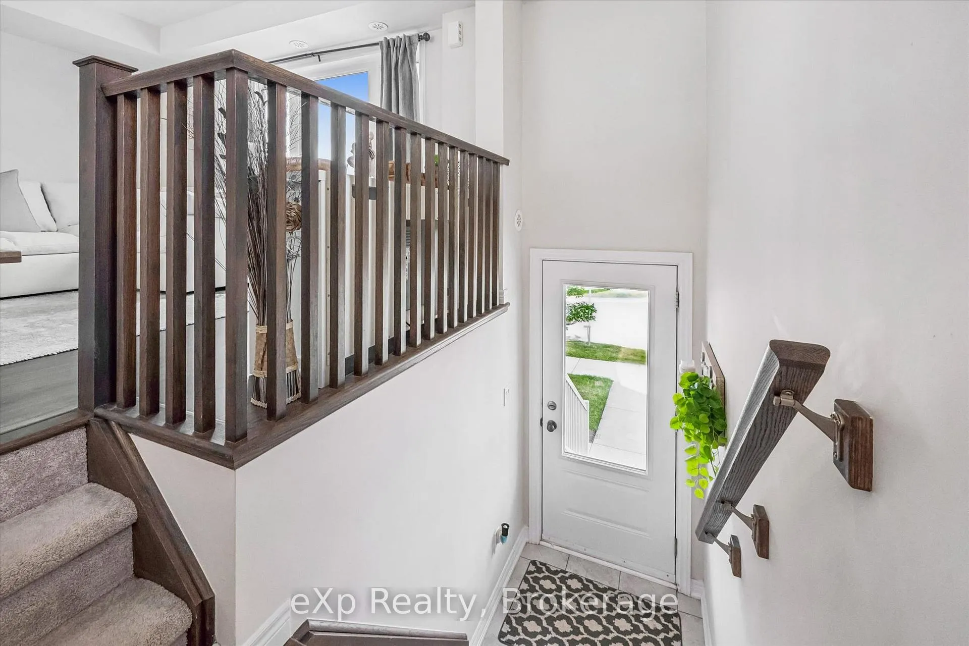 Photo 7 of 238 Law Drive, Guelph, Grange Road — HOMEH