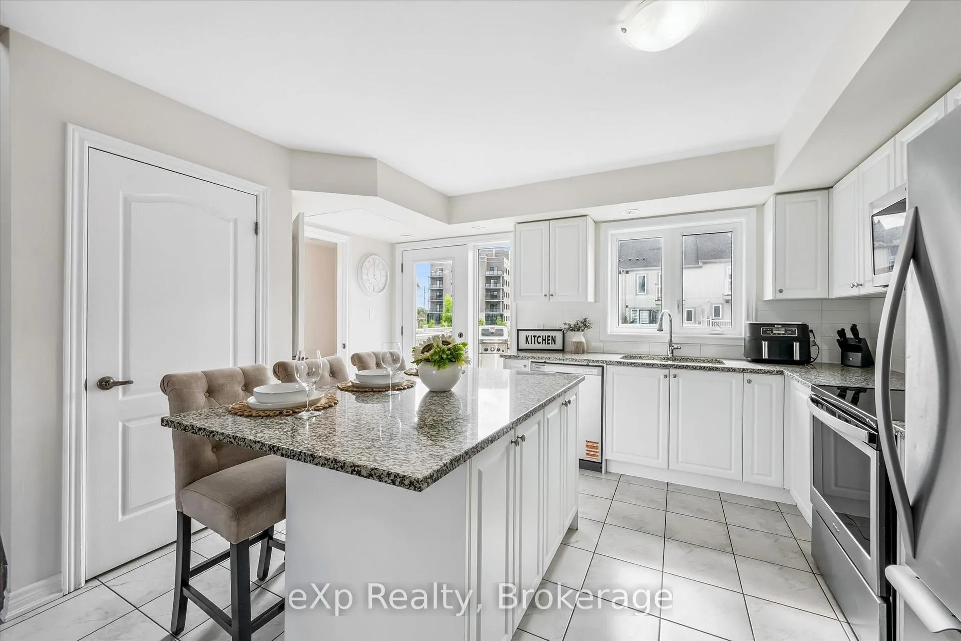 Photo 17 of 238 Law Drive, Guelph, Grange Road — HOMEH