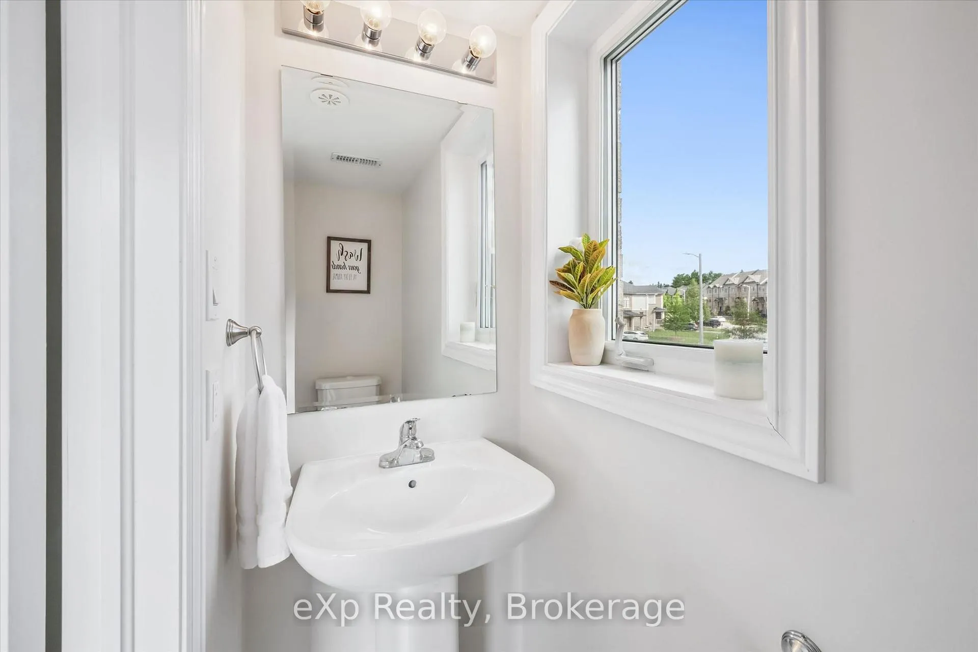 Photo 22 of 238 Law Drive, Guelph, Grange Road — HOMEH