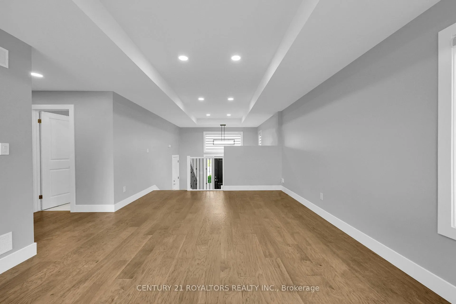 Photo 7 of 802 Keil Drive, Chatham-Kent — HOMEH