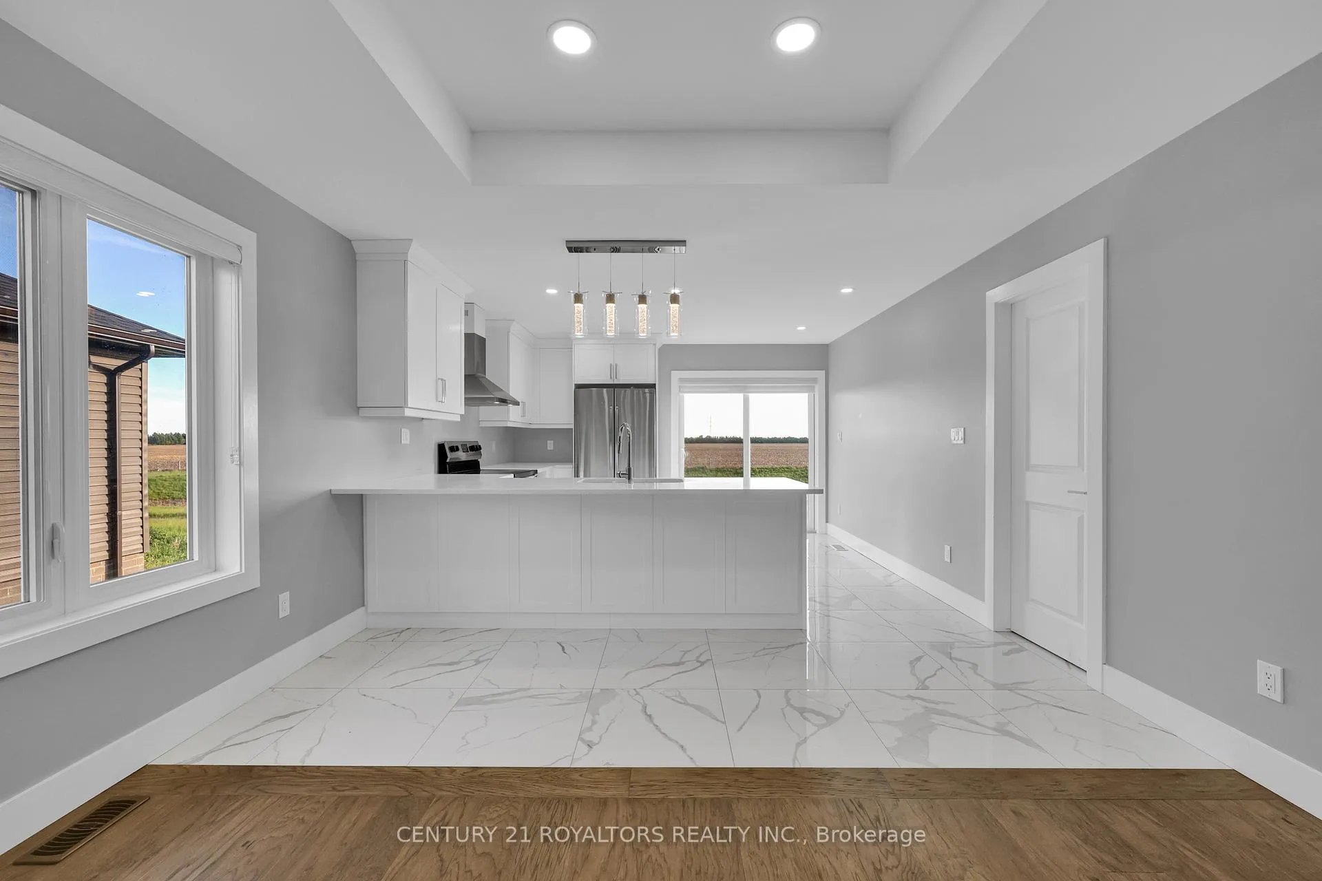 Photo 9 of 802 Keil Drive, Chatham-Kent — HOMEH
