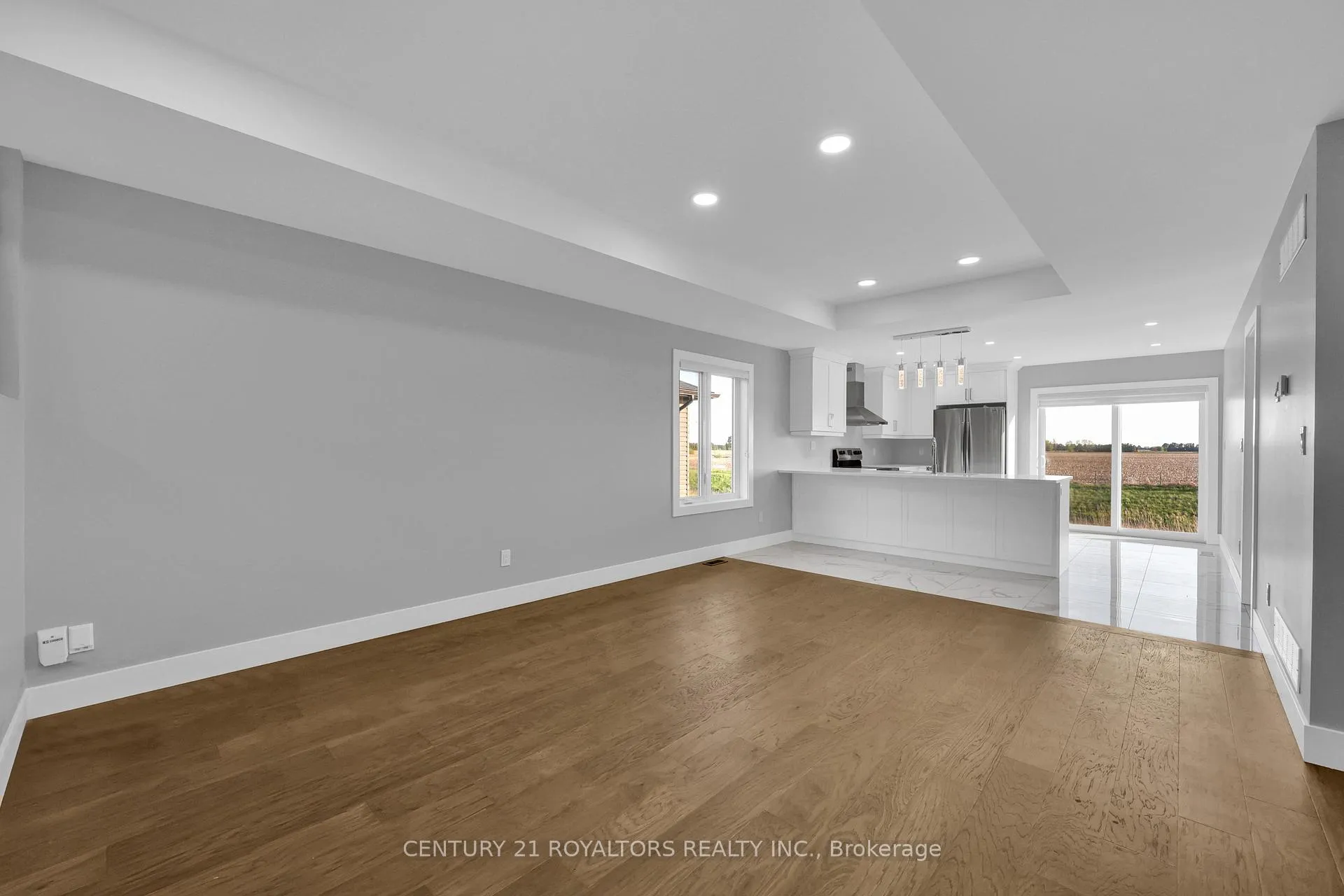 Photo 10 of 802 Keil Drive, Chatham-Kent — HOMEH
