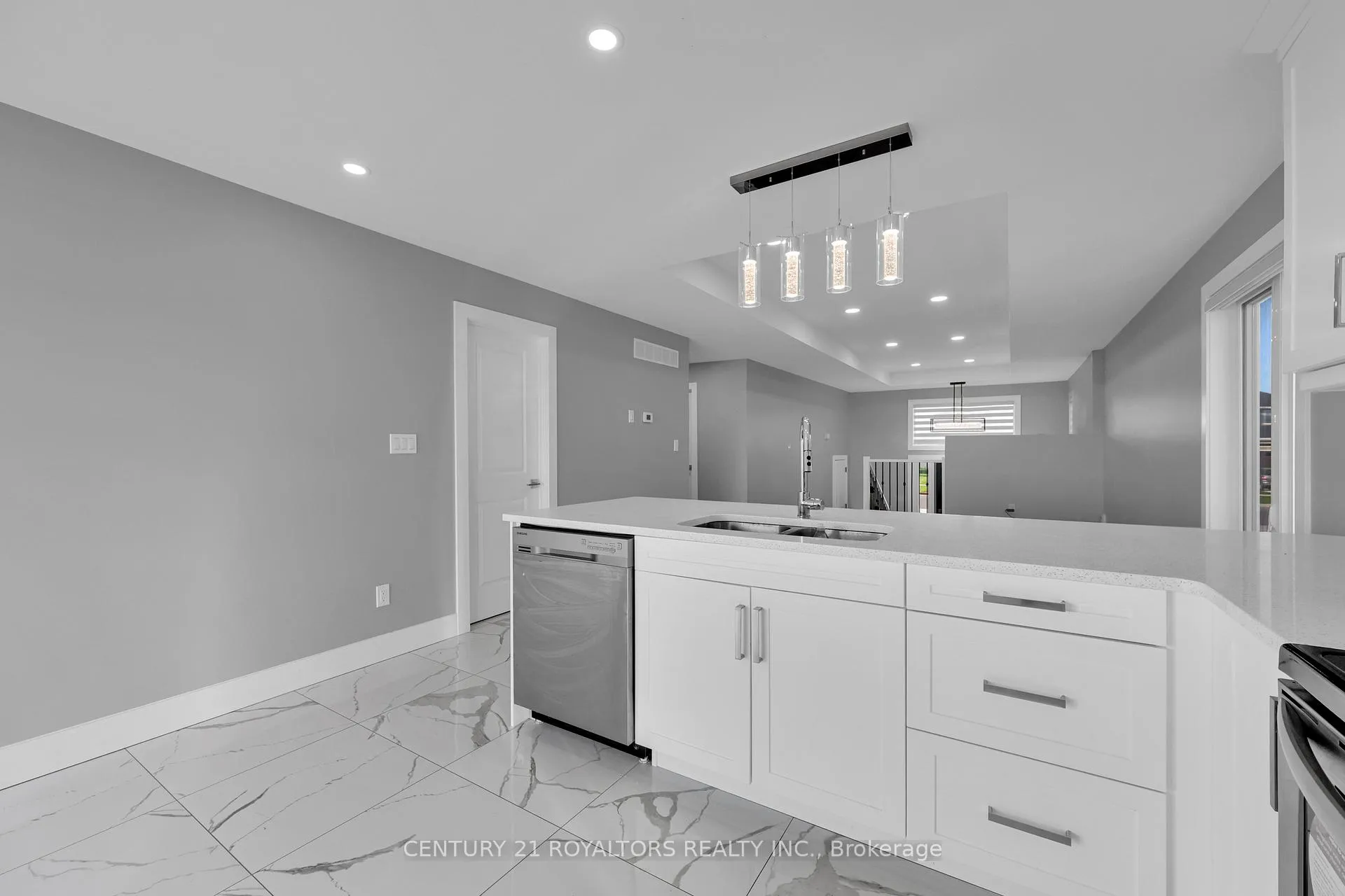 Photo 12 of 802 Keil Drive, Chatham-Kent — HOMEH