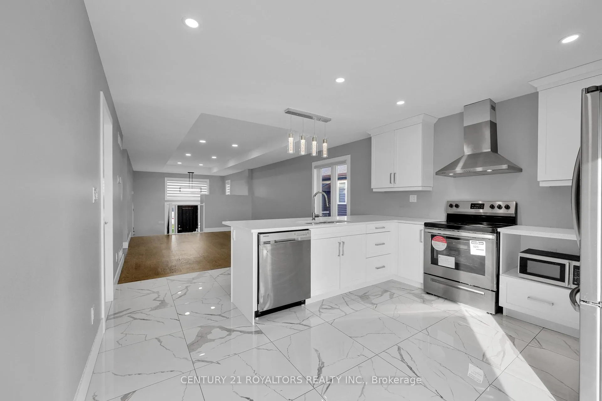 Photo 13 of 802 Keil Drive, Chatham-Kent — HOMEH