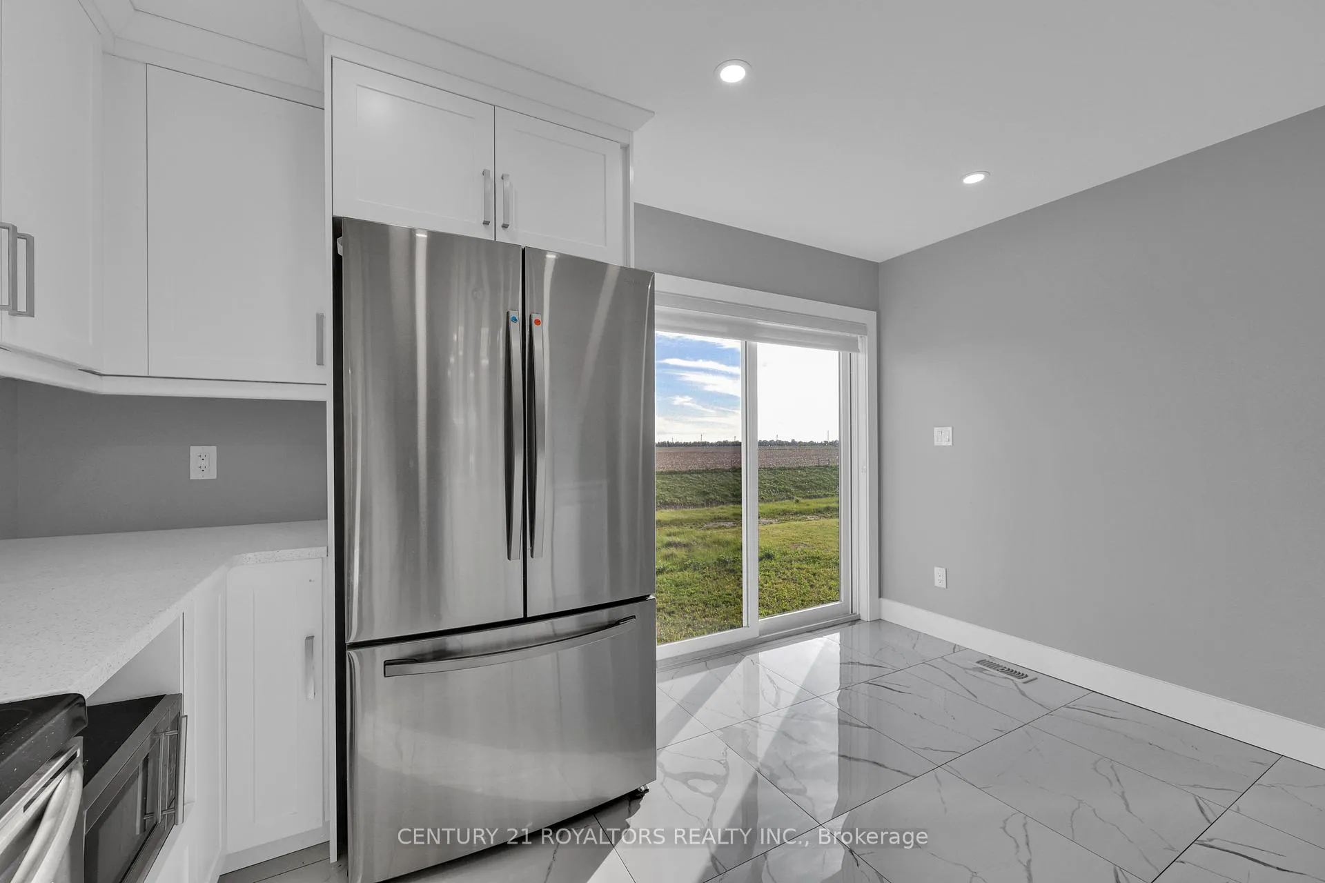 Photo 17 of 802 Keil Drive, Chatham-Kent — HOMEH