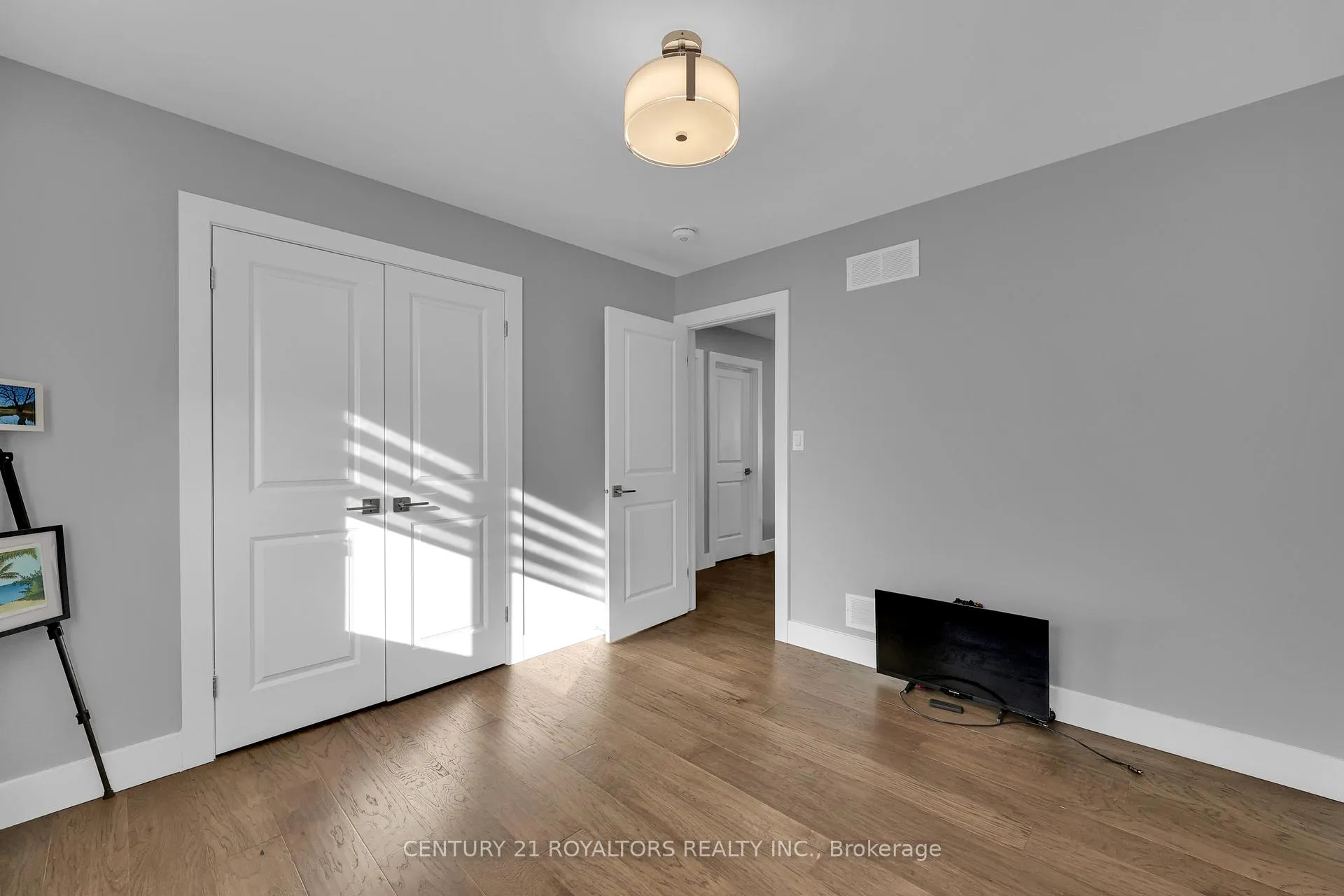 Photo 24 of 802 Keil Drive, Chatham-Kent — HOMEH