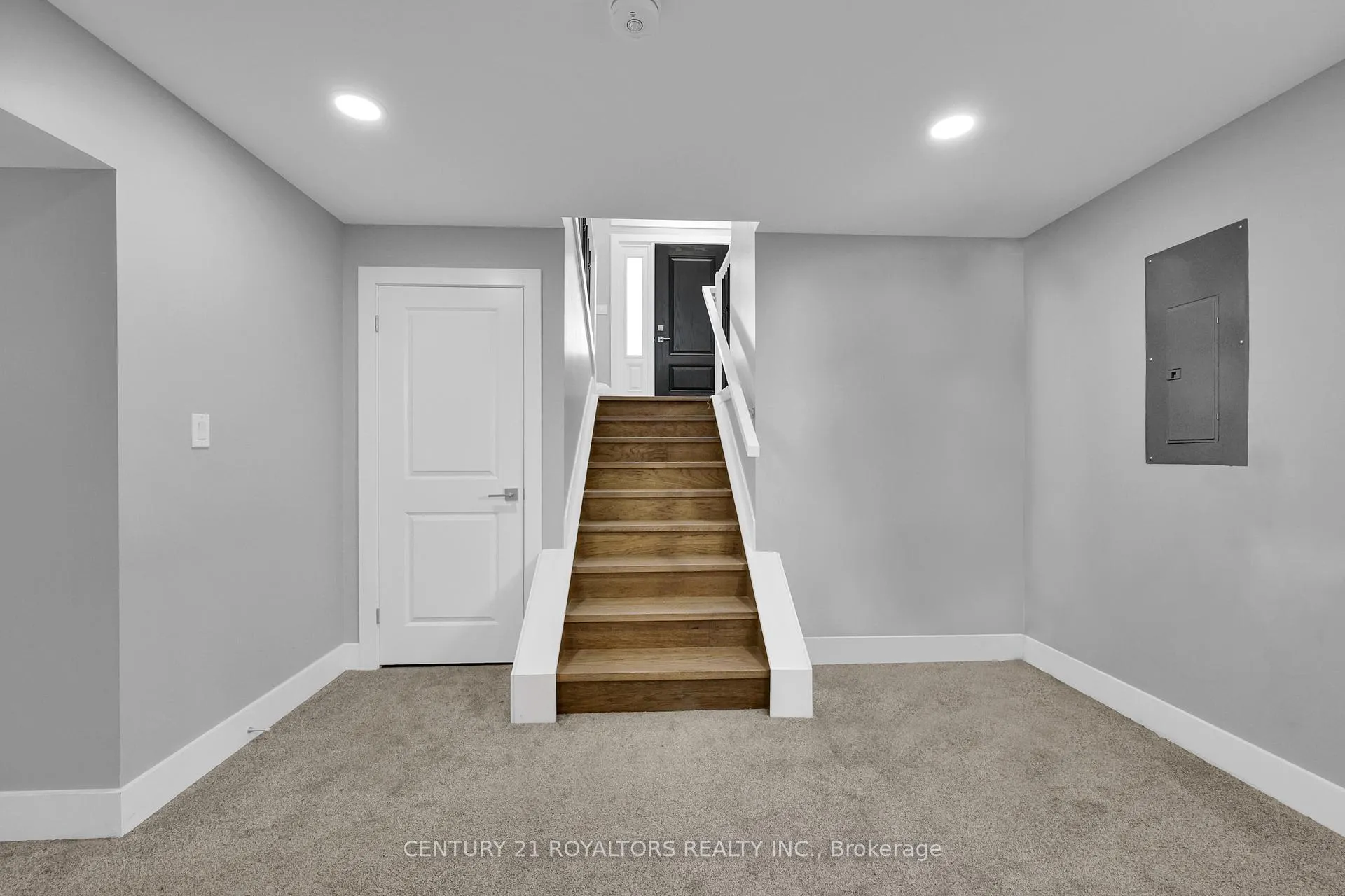 Photo 30 of 802 Keil Drive, Chatham-Kent — HOMEH
