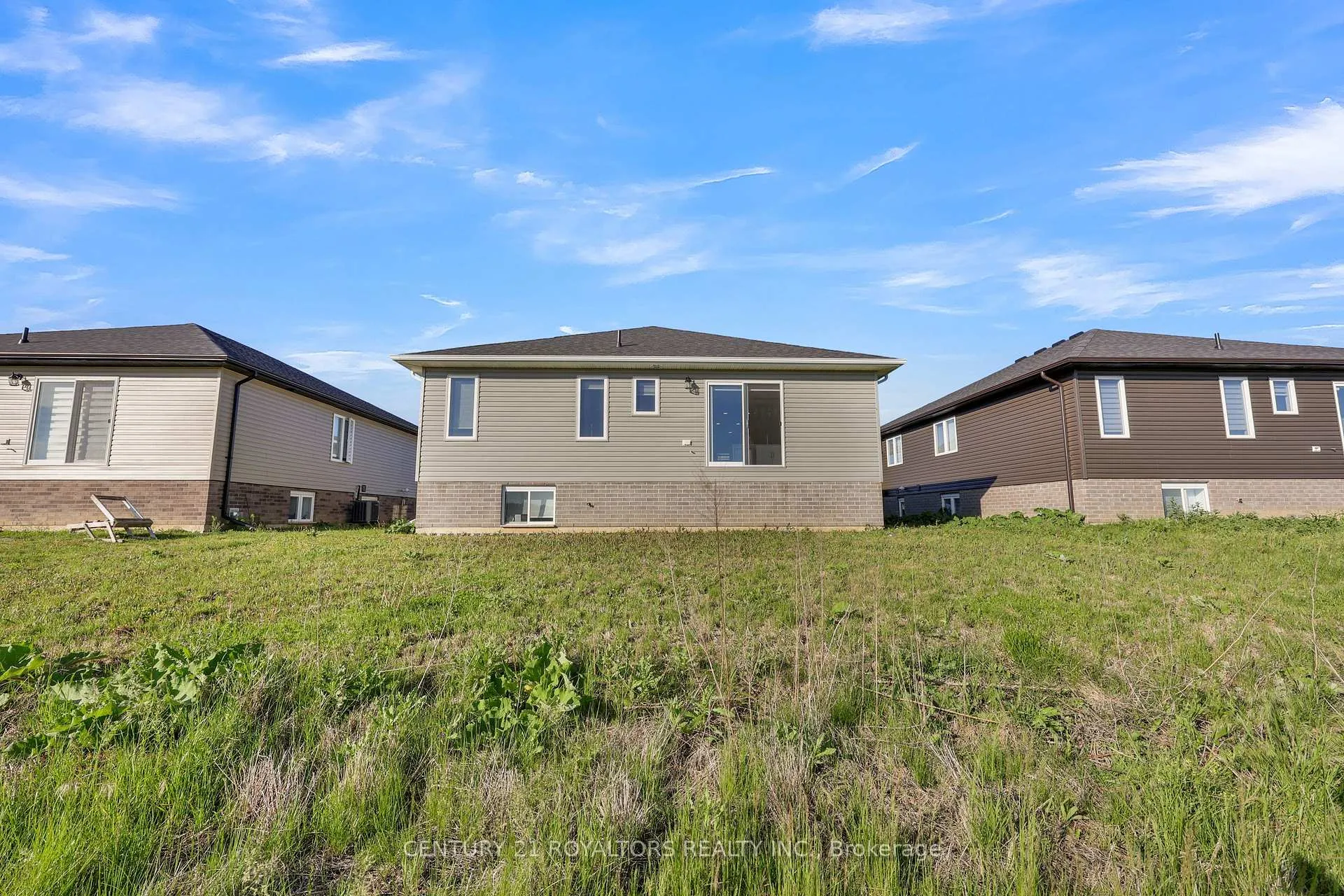 Photo 45 of 802 Keil Drive, Chatham-Kent — HOMEH