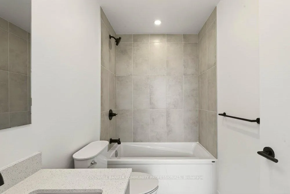 Photo 16 of Unit 320, 4878 Powers Common, Burlington, Alton — HOMEH