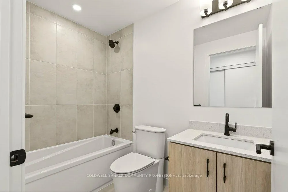 Photo 23 of Unit 320, 4878 Powers Common, Burlington, Alton — HOMEH