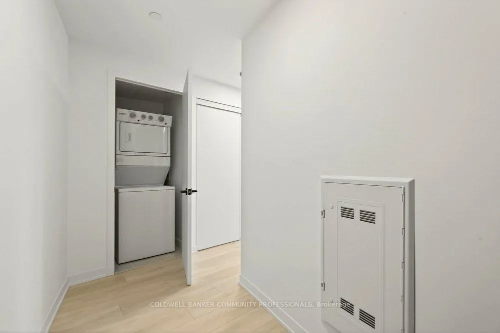 Photo 27 of Unit 320, 4878 Powers Common, Burlington, Alton — HOMEH