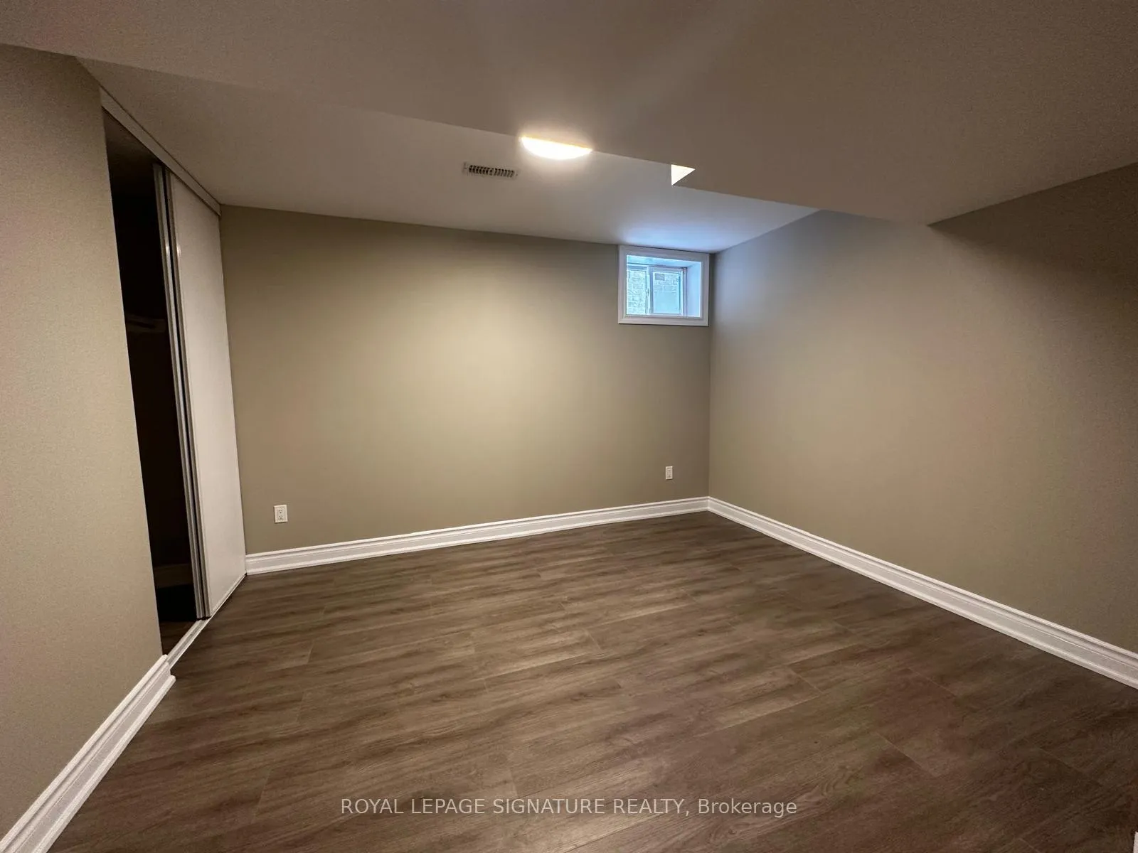Photo 6 of 181 Glenforest Drive, Vaughan, Uplands — HOMEH