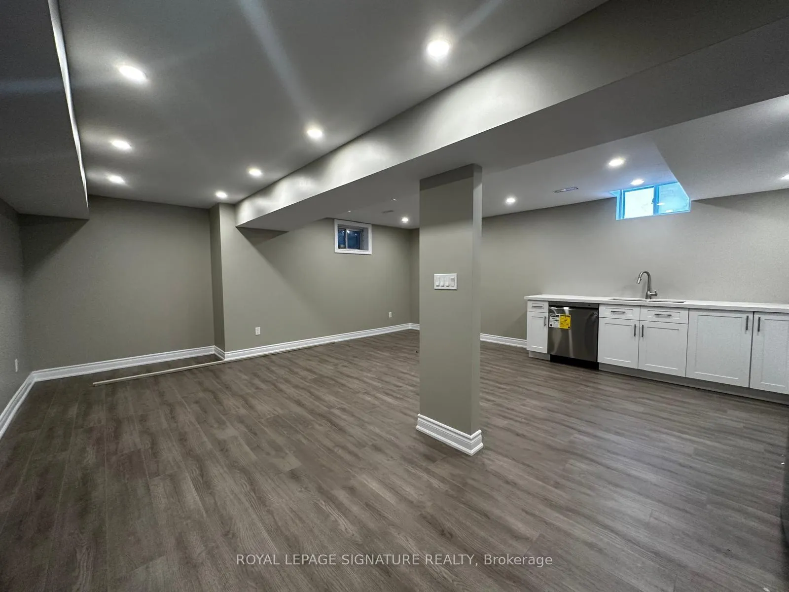 Photo 10 of 181 Glenforest Drive, Vaughan, Uplands — HOMEH
