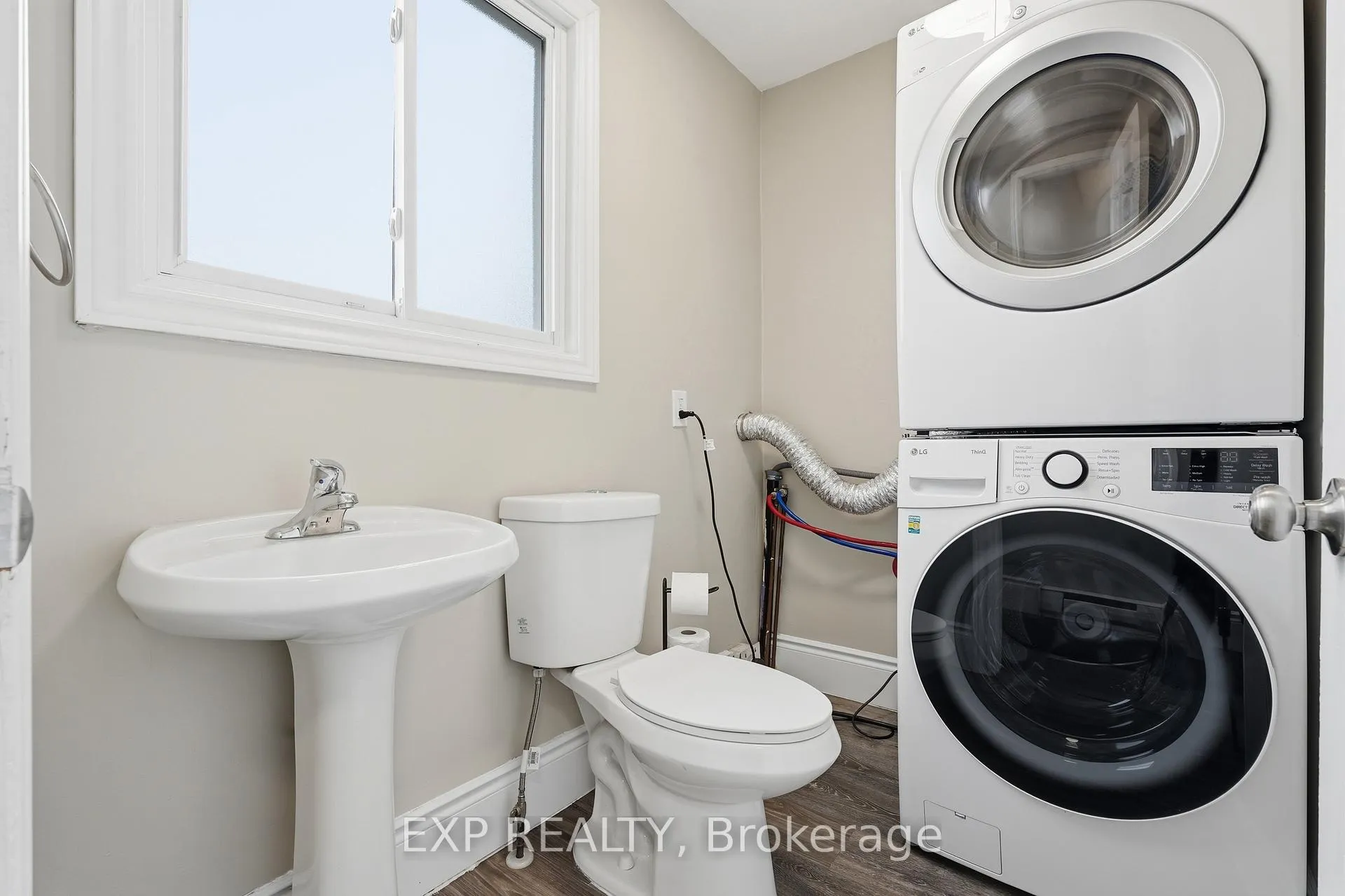 Photo 8 of Unit i, 48 Windom Road, Kitchener, Chicopee/Freeport — HOMEH