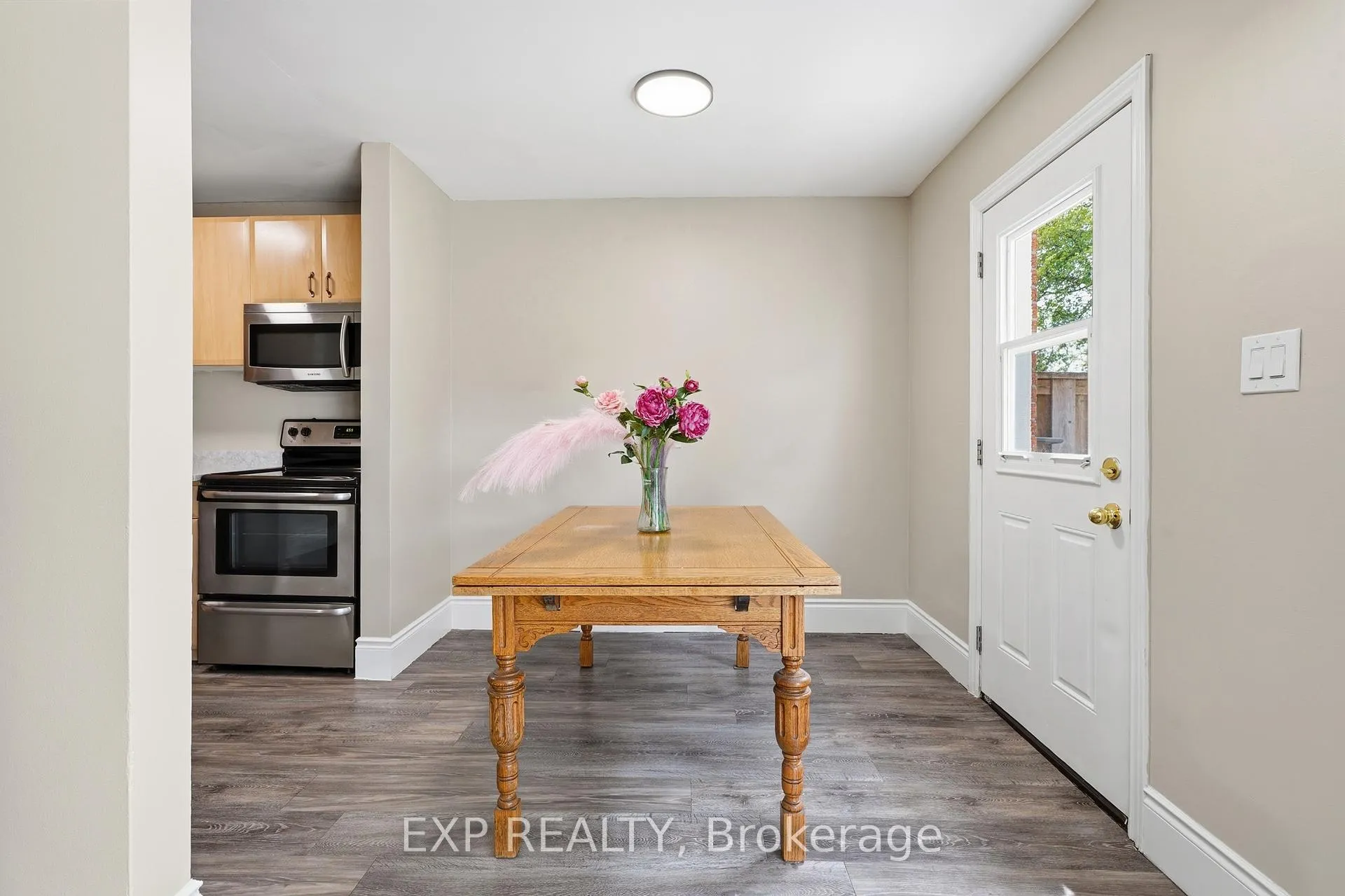 Photo 20 of Unit i, 48 Windom Road, Kitchener, Chicopee/Freeport — HOMEH