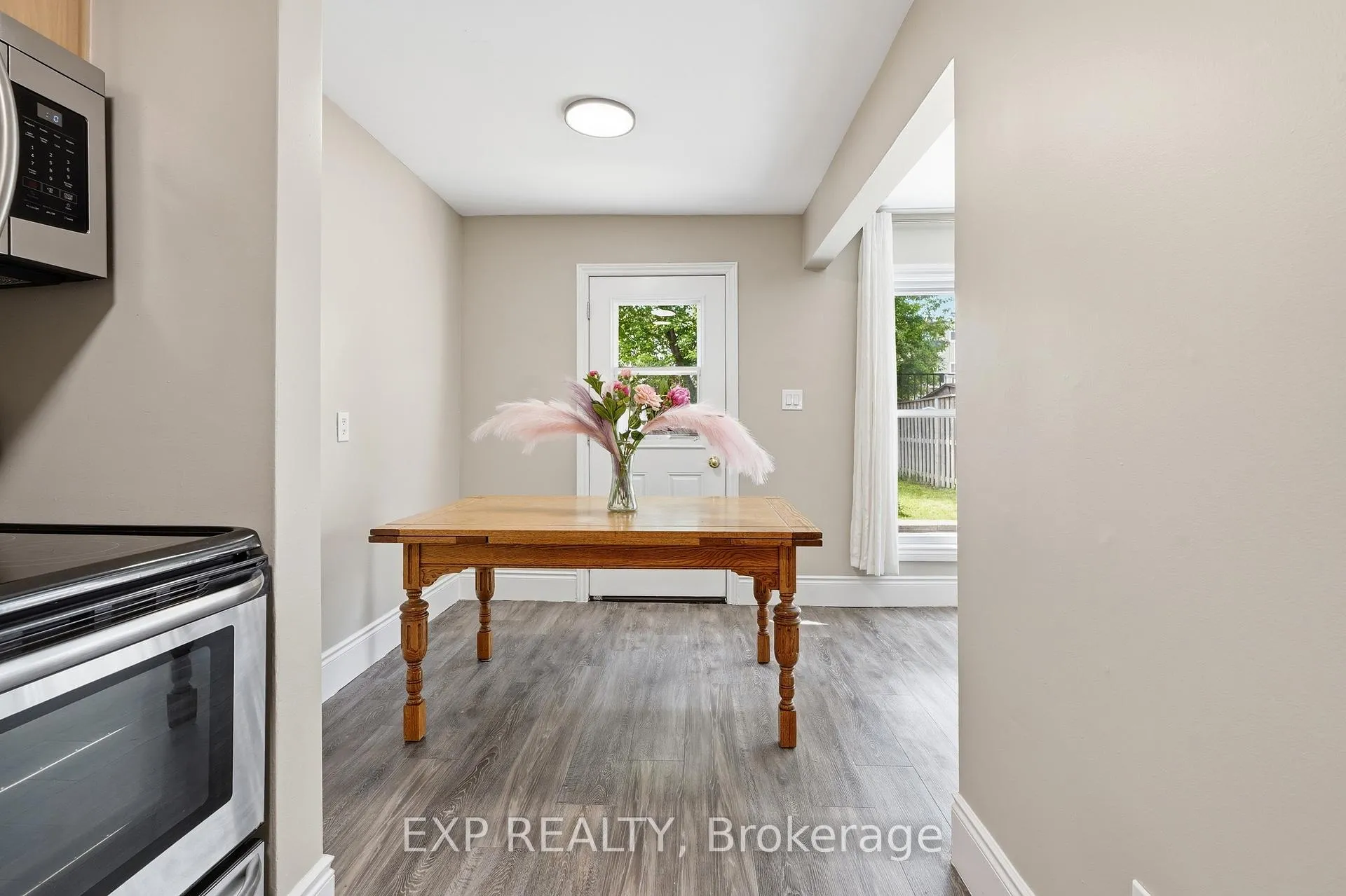 Photo 24 of Unit i, 48 Windom Road, Kitchener, Chicopee/Freeport — HOMEH