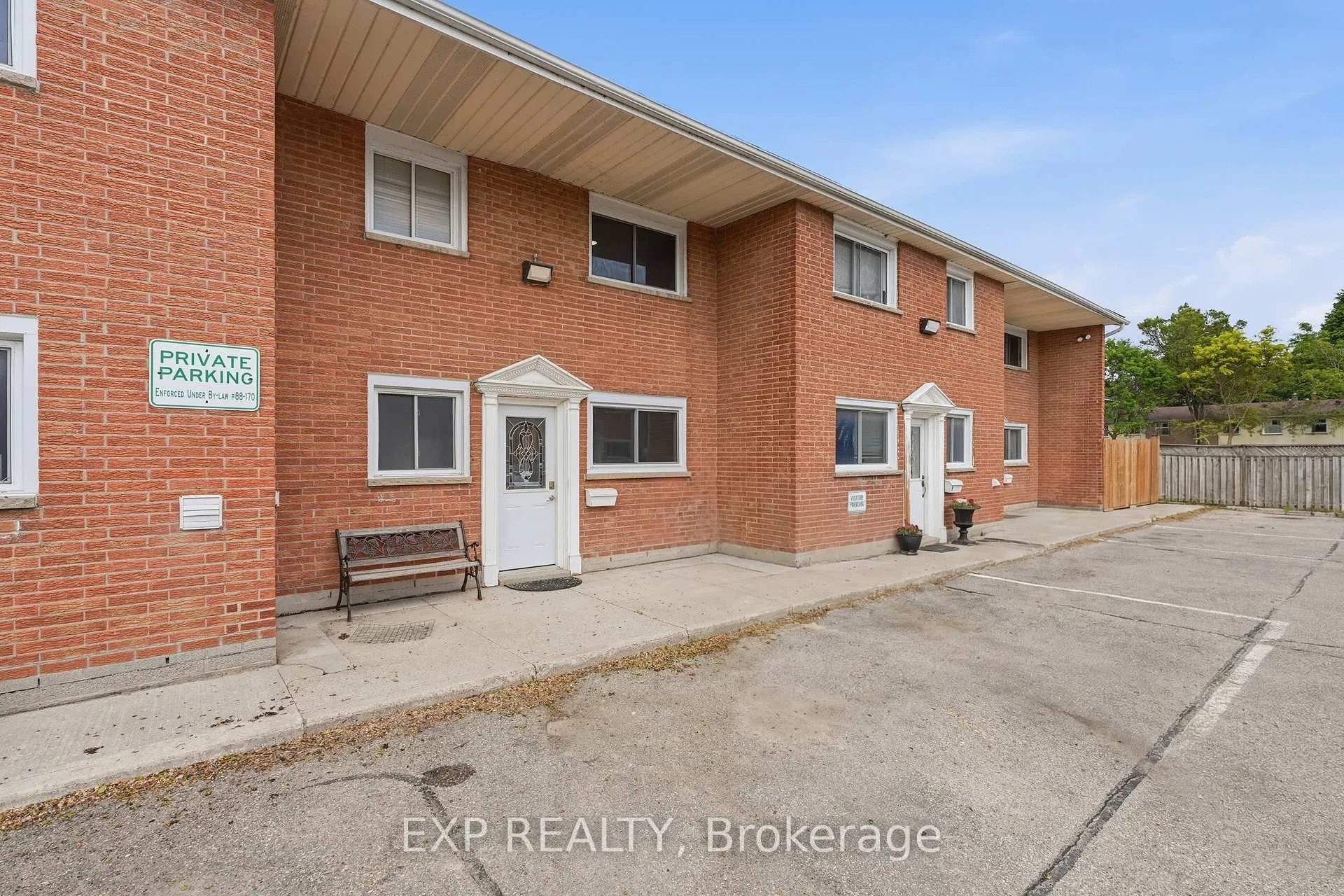 Photo 32 of Unit i, 48 Windom Road, Kitchener, Chicopee/Freeport — HOMEH