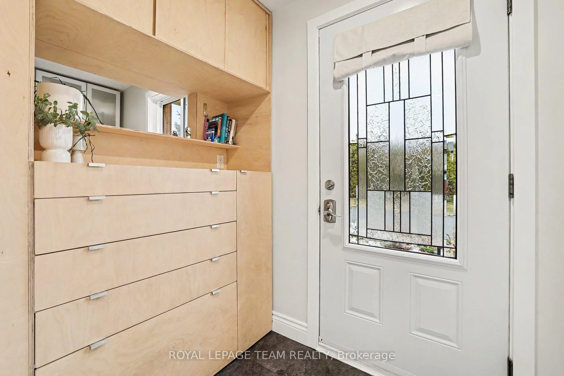 Photo 1 of 43 Whelan Drive, Ottawa, Barrhaven - Pheasant Run — HOMEH