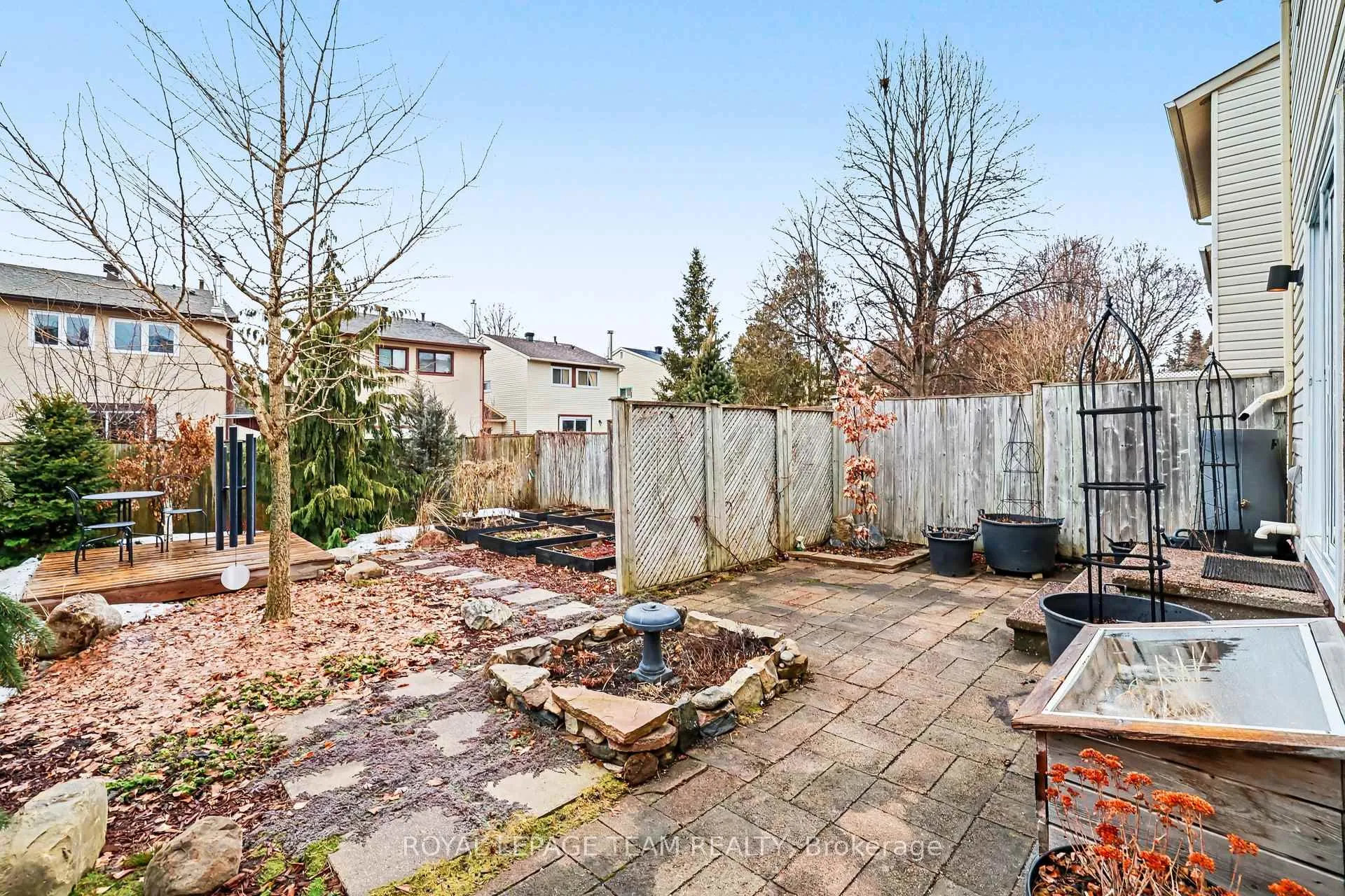 Photo 36 of 43 Whelan Drive, Ottawa, Barrhaven - Pheasant Run — HOMEH