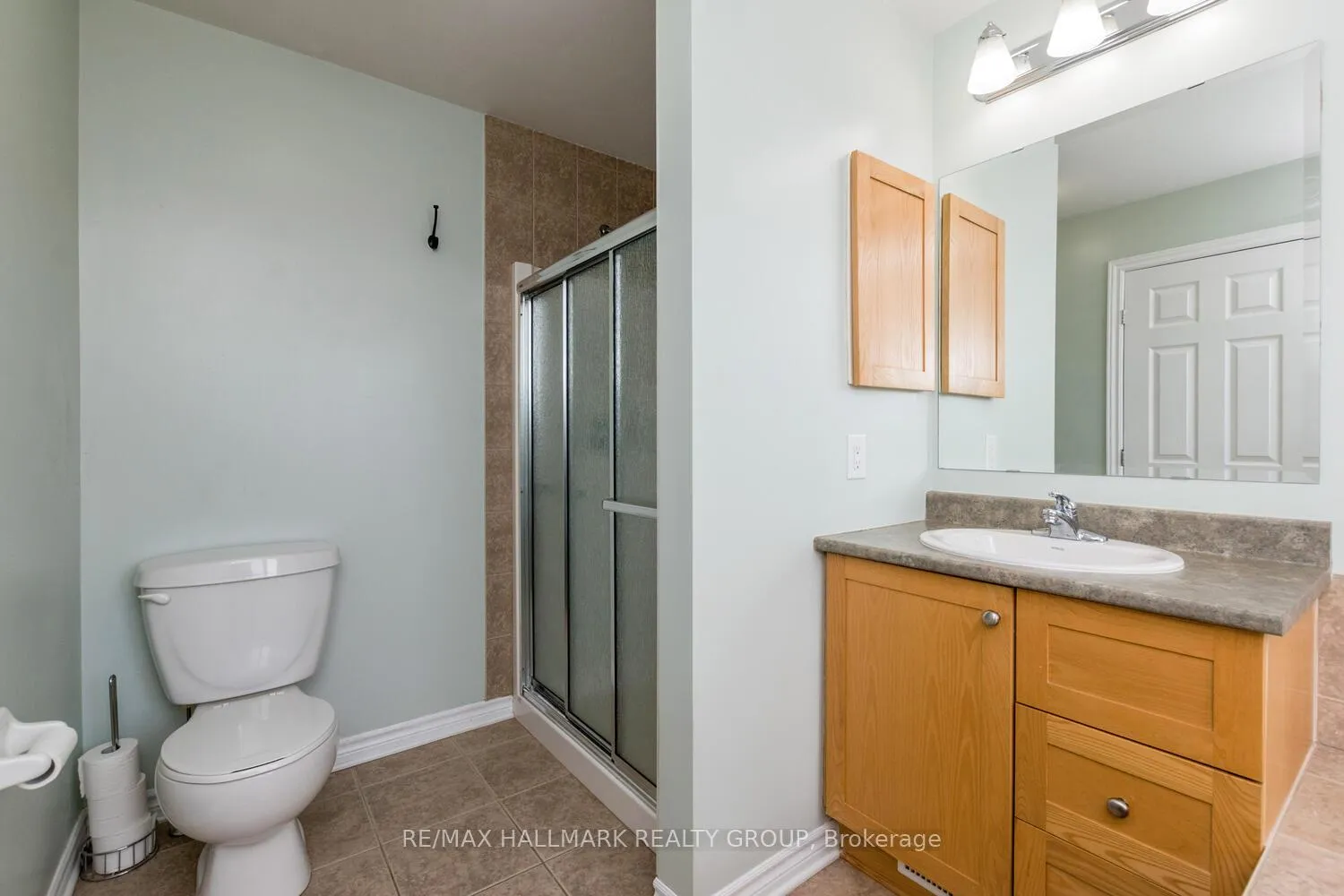 Photo 17 of 266 Horseshoe Crescent, Ottawa, Stittsville (North) — HOMEH
