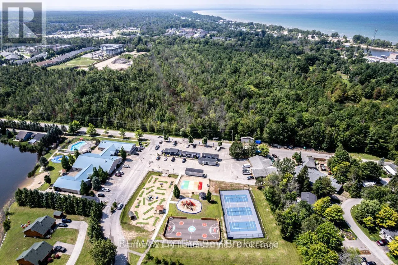 Photo 4 of Unit 45, 85 Theme Park Drive, Wasaga Beach — HOMEH