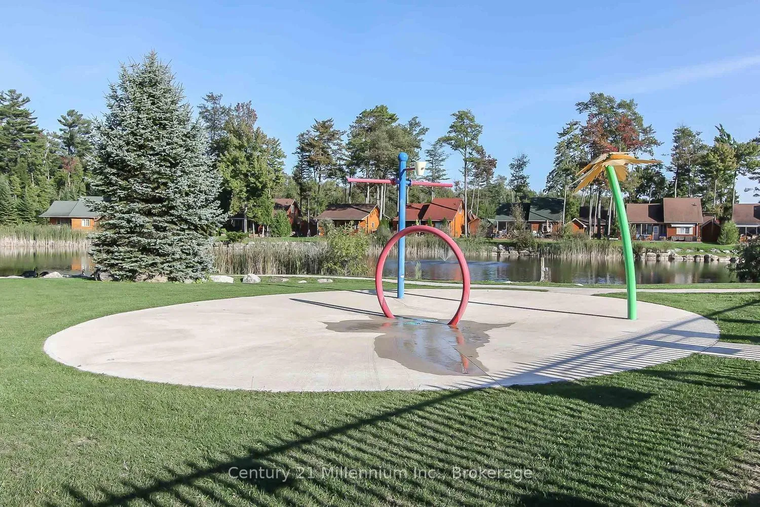 Photo 27 of Unit 45, 85 Theme Park Drive, Wasaga Beach — HOMEH