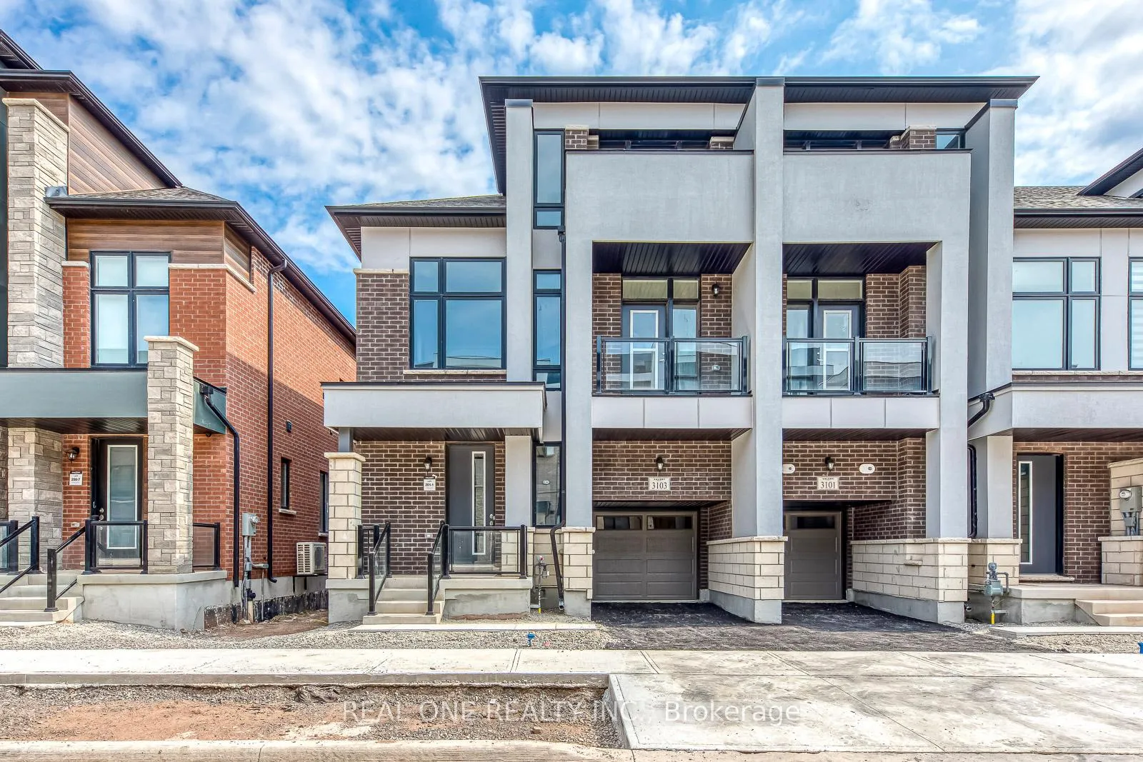 Photo 1 of 3103 Perkins Way, Oakville, Joshua Meadows — HOMEH