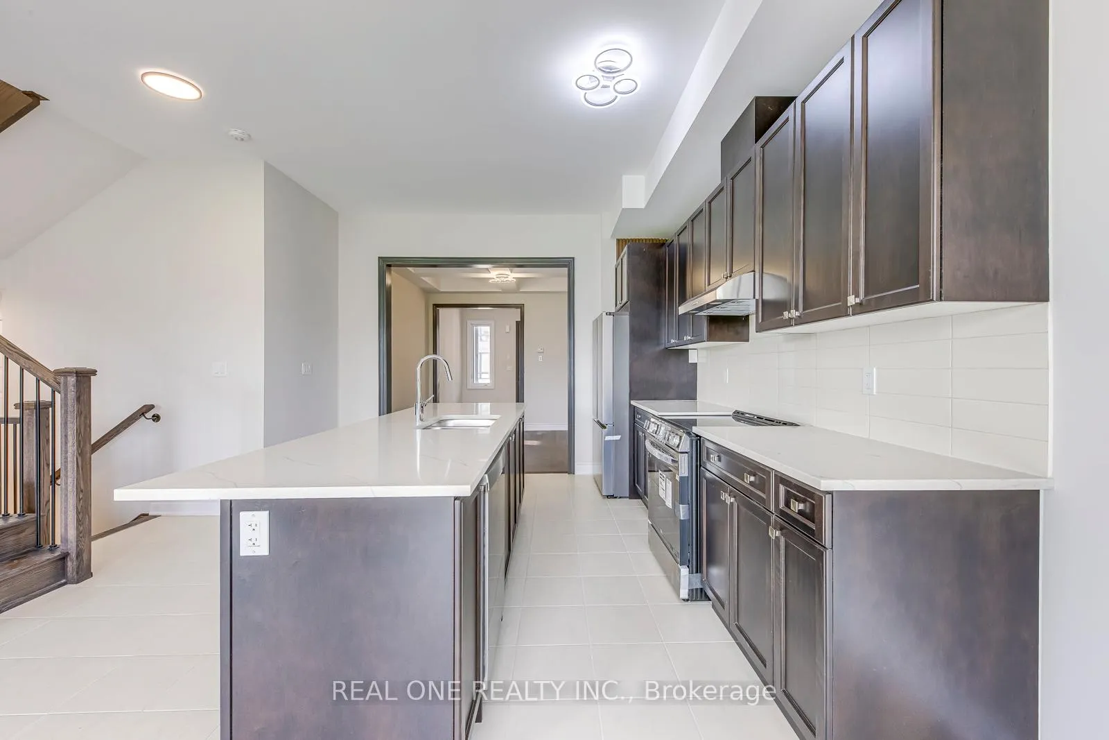Photo 9 of 3103 Perkins Way, Oakville, Joshua Meadows — HOMEH