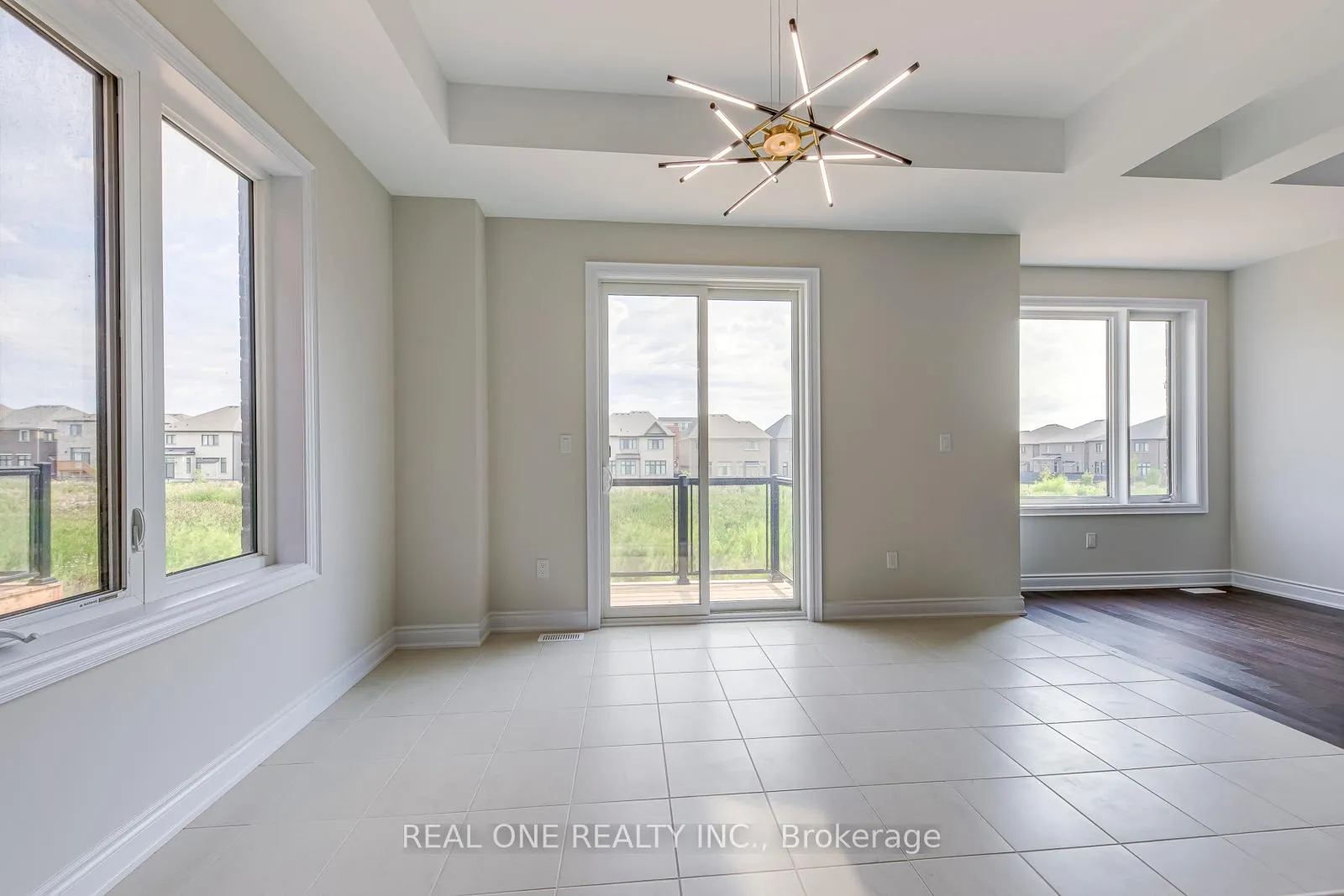 Photo 11 of 3103 Perkins Way, Oakville, Joshua Meadows — HOMEH